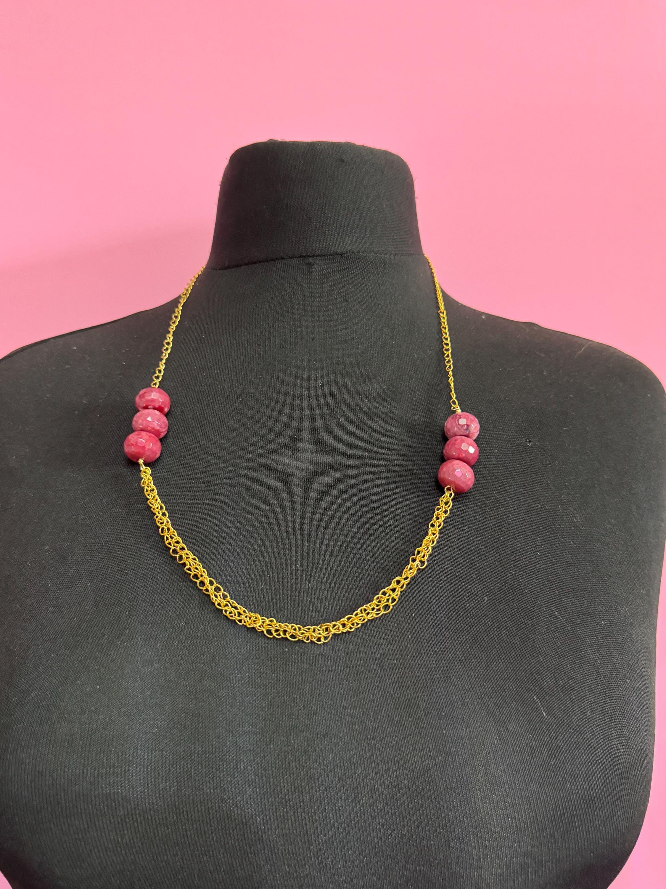 Vintage pink gemstone beaded gold chain necklace 71cm, weighty piece