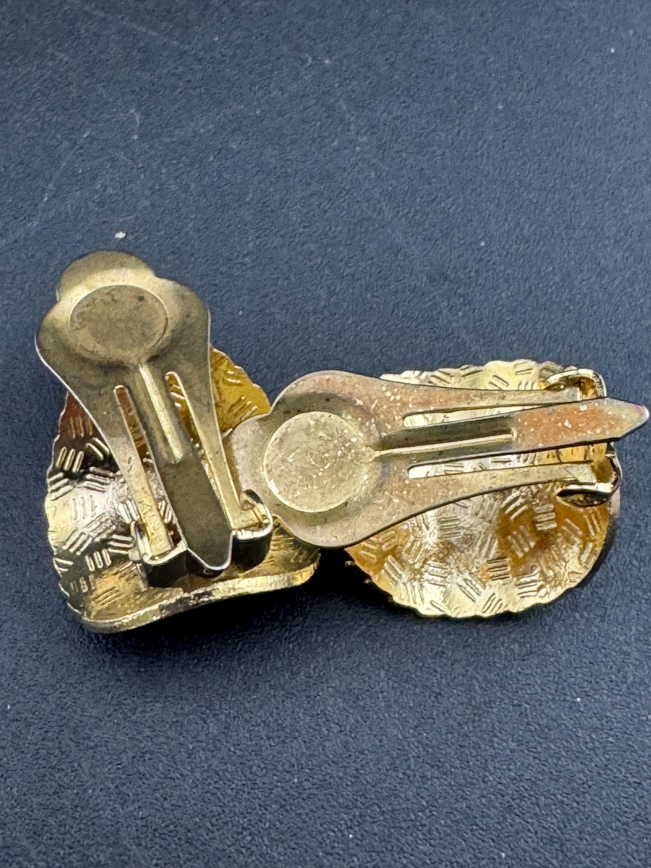 Vintage Cloisonné Enamel Clip On butterfly Earrings: Geometric Half Hoop, white Gold Tone