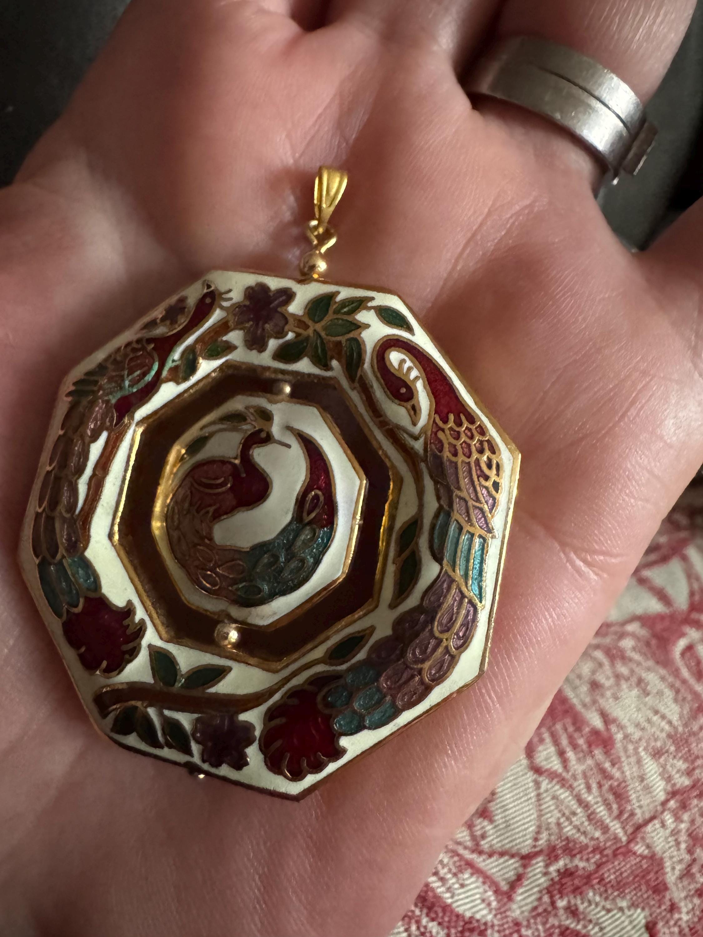 Chinese peacock cream cloisonné enamel spinner pendant , vintage