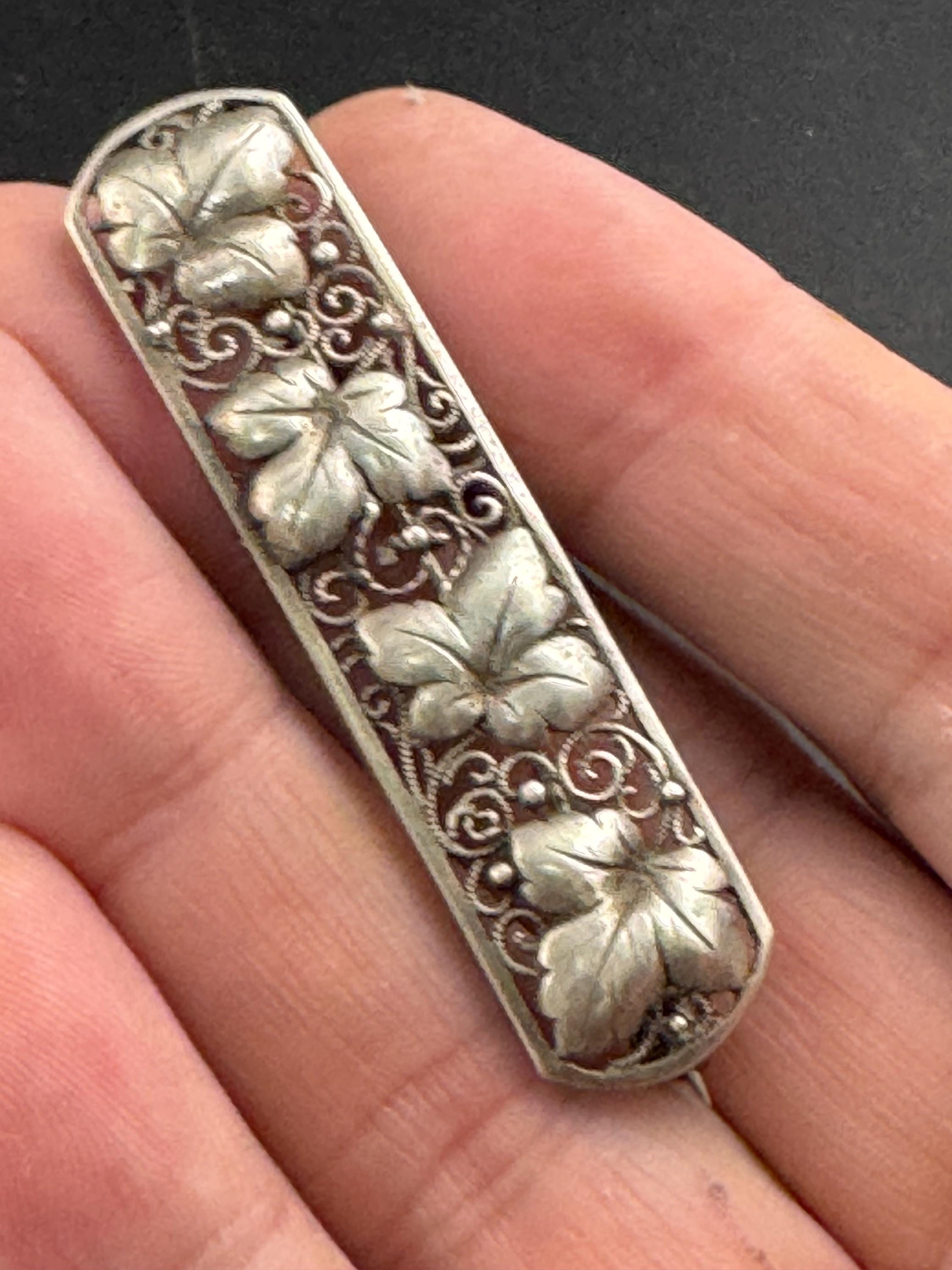 Antique 835 grade continental silver art nouveau leaf bar brooch, 1900s