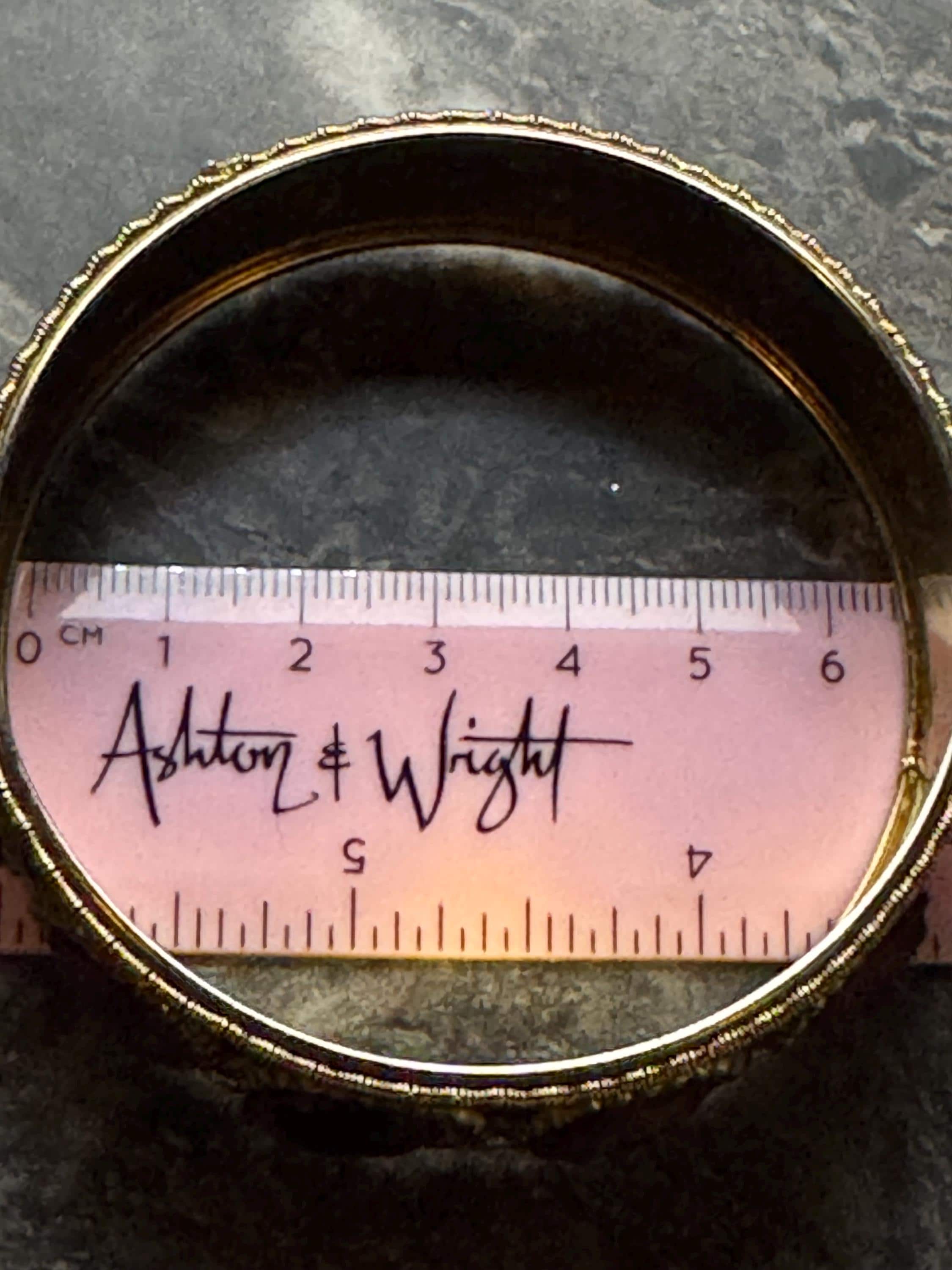 Vintage gold metal ruby cabochon wide fixed Bangle. Etruscan medieval style