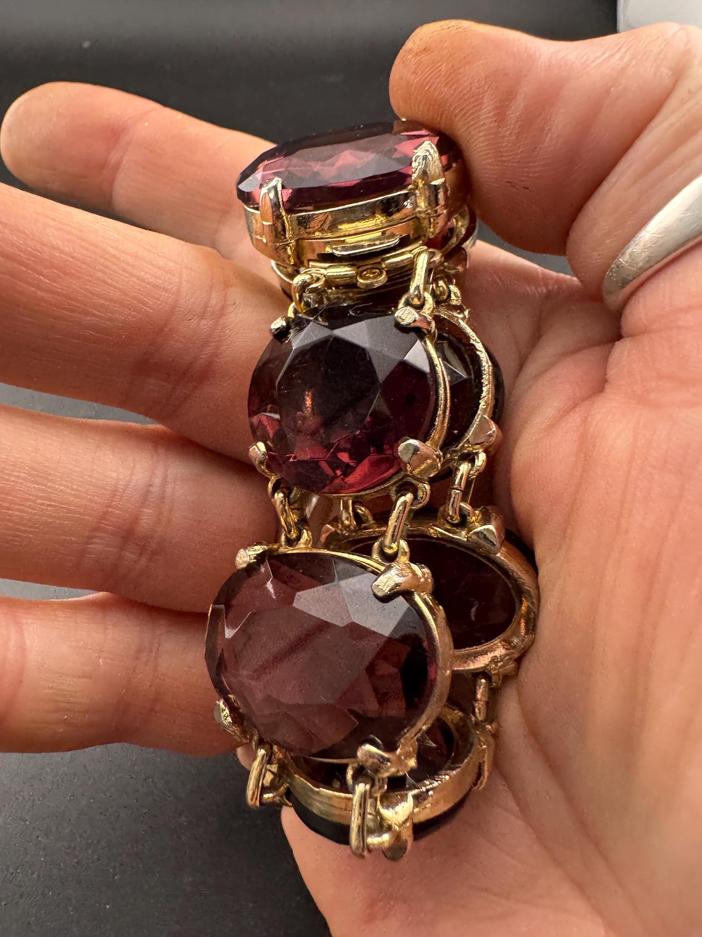 vintage purple Glass cocktail bracelet, 18cm gold tone