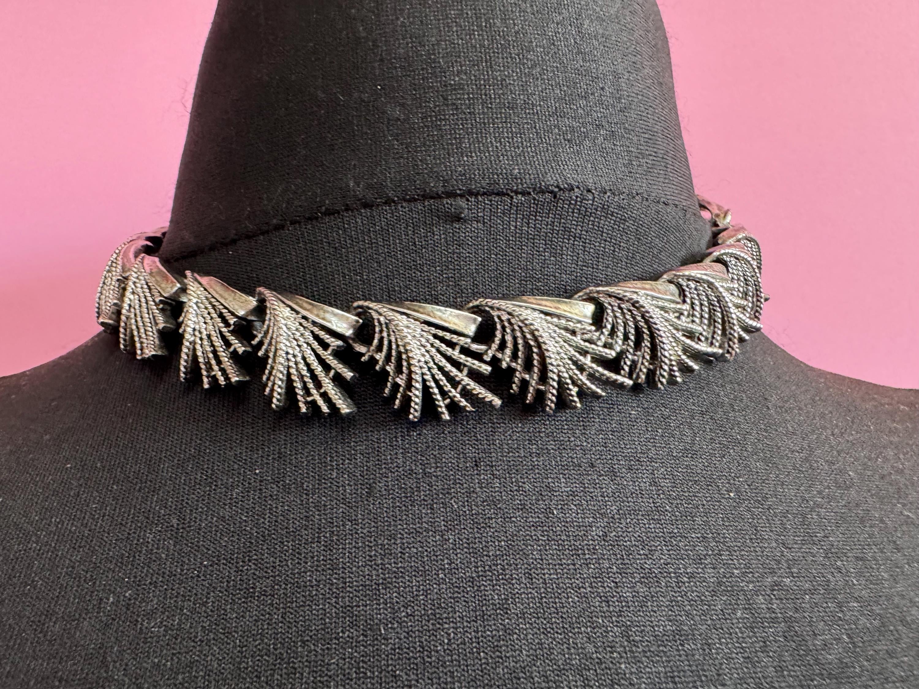 Vintage wide panel Link choker necklace, silver tone 1950s