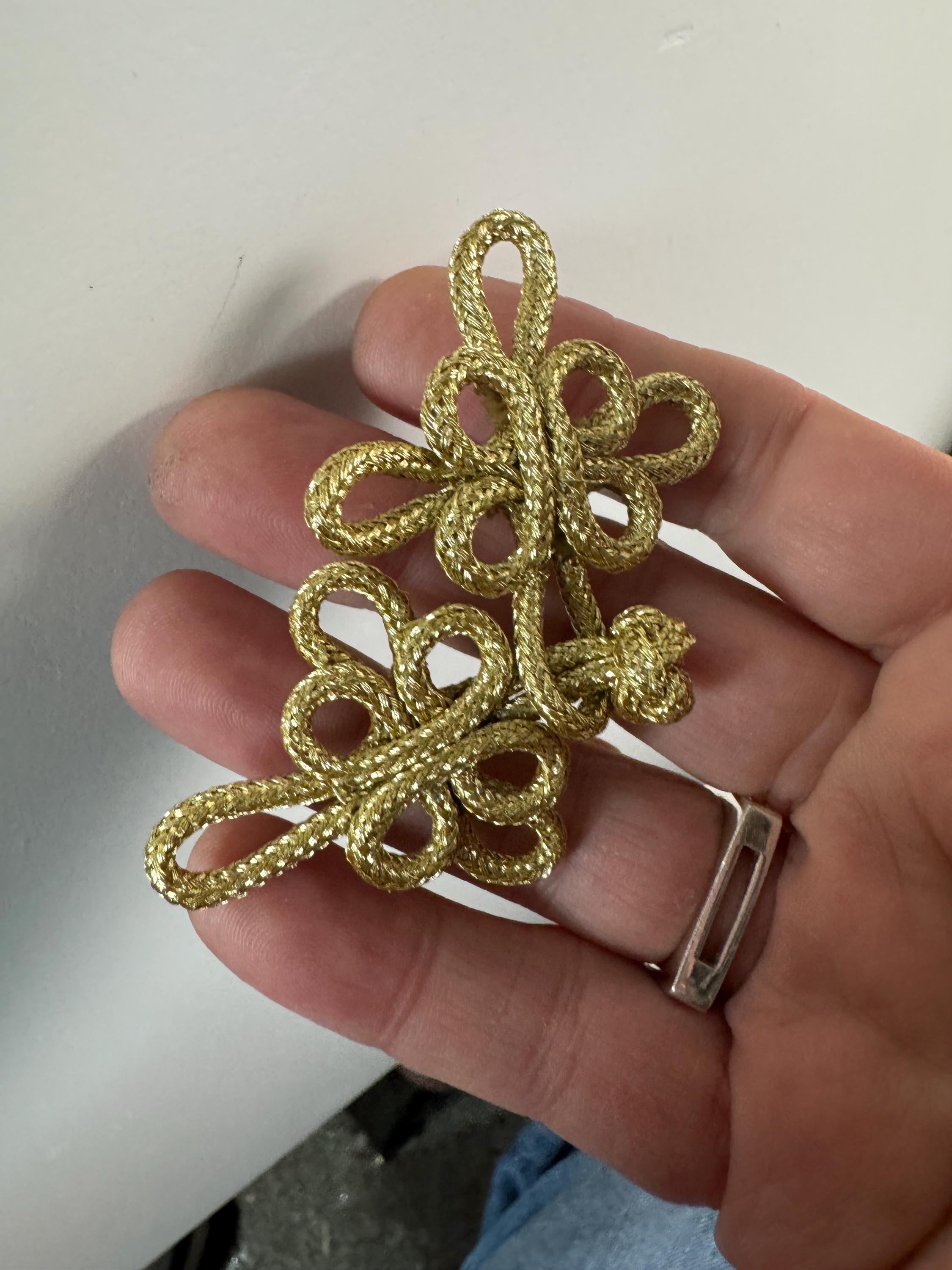 1 x Chinese knot buttons, frog closures,  cheongsam fasteners,  gold