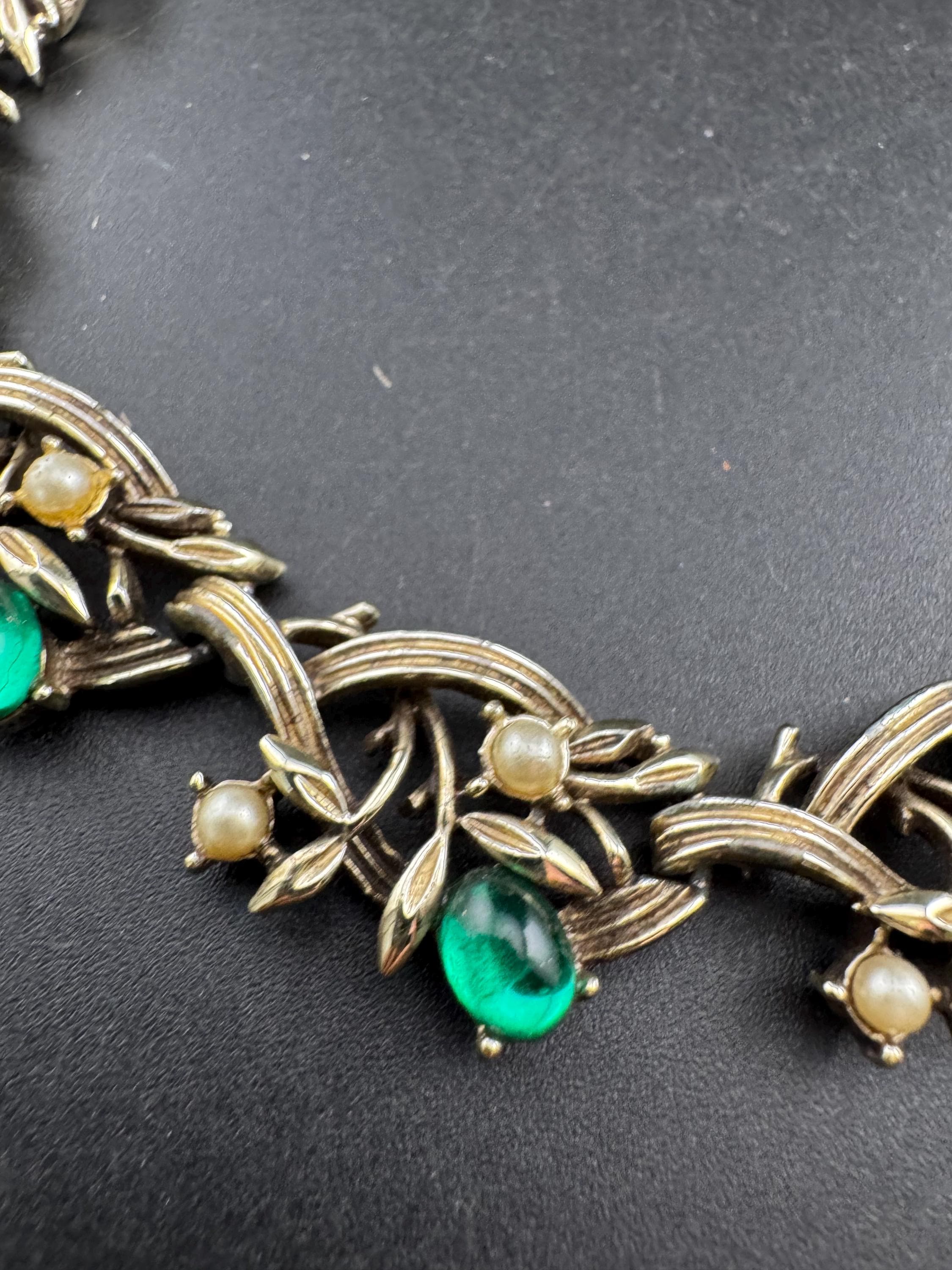 Vintage emerald seed pearl choker necklace, light gold tone with green cabochon stones