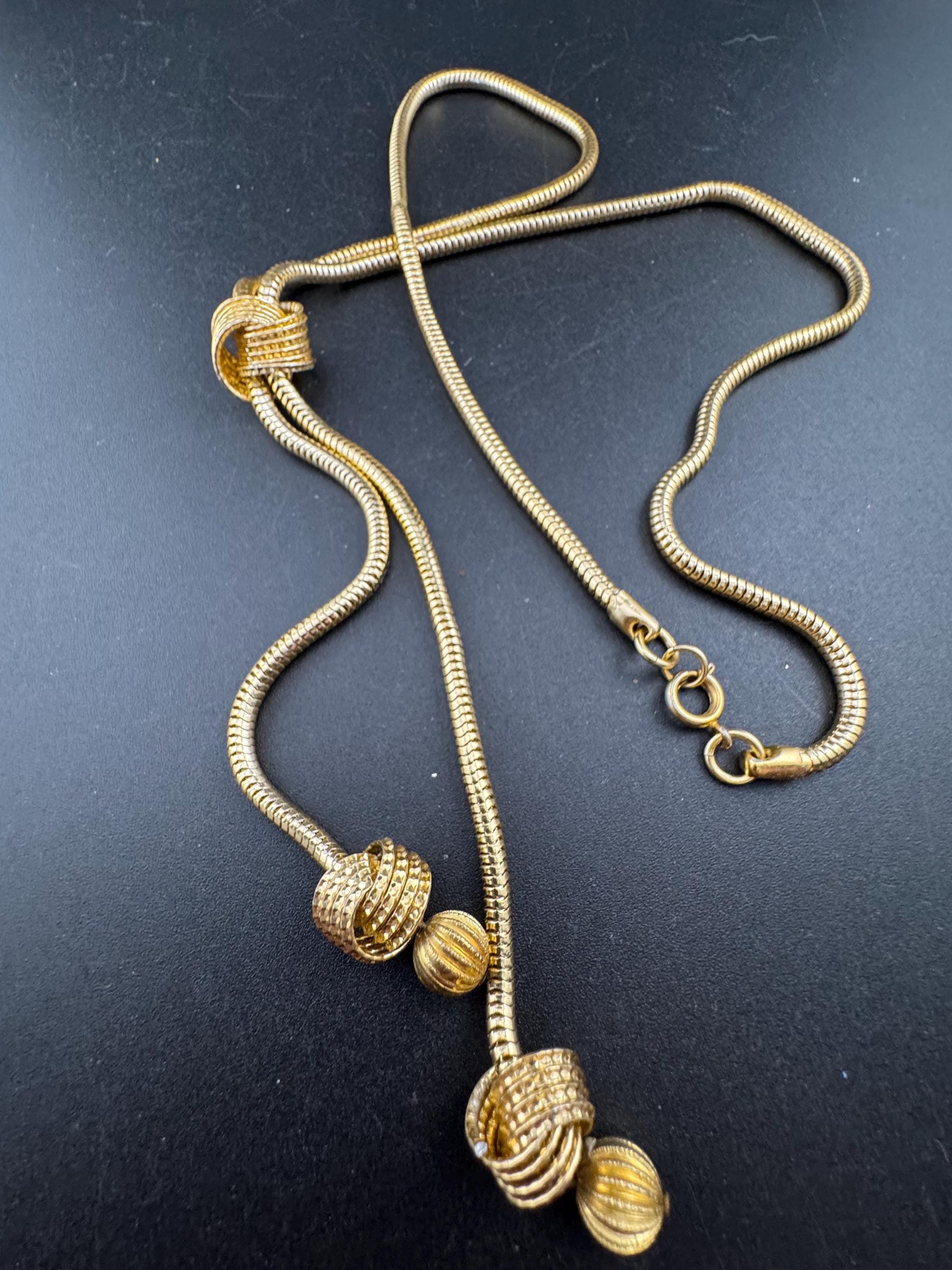 Vintage mesh knot bolo slider necklace 70s, 1970s gold tone