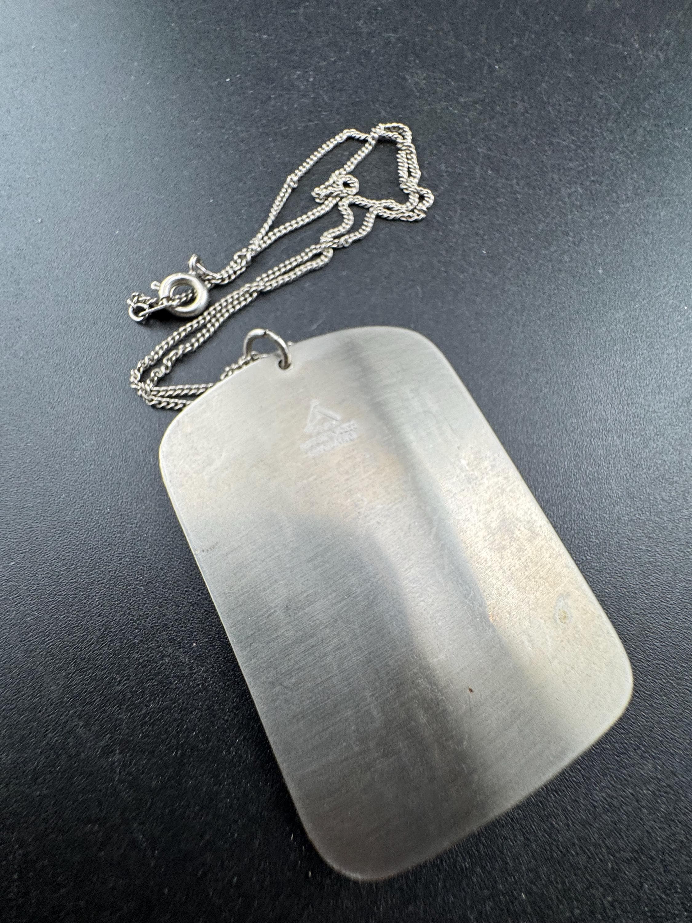 Signed peak stainless steel pink glass cabochon pendant necklace, Vintage 1970s