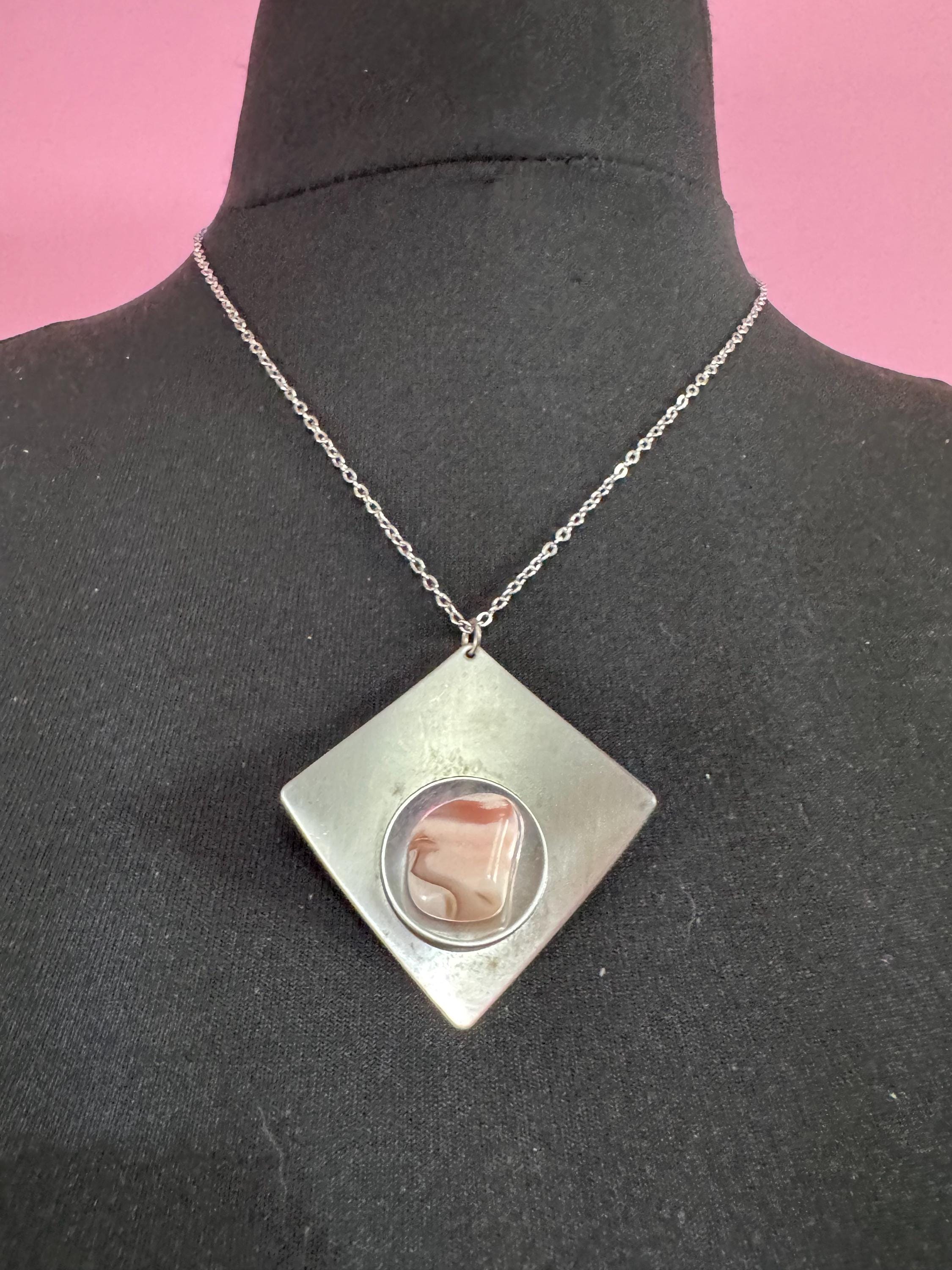 stainless steel pink gemstone cabochon pendant necklace, Vintage 1970s