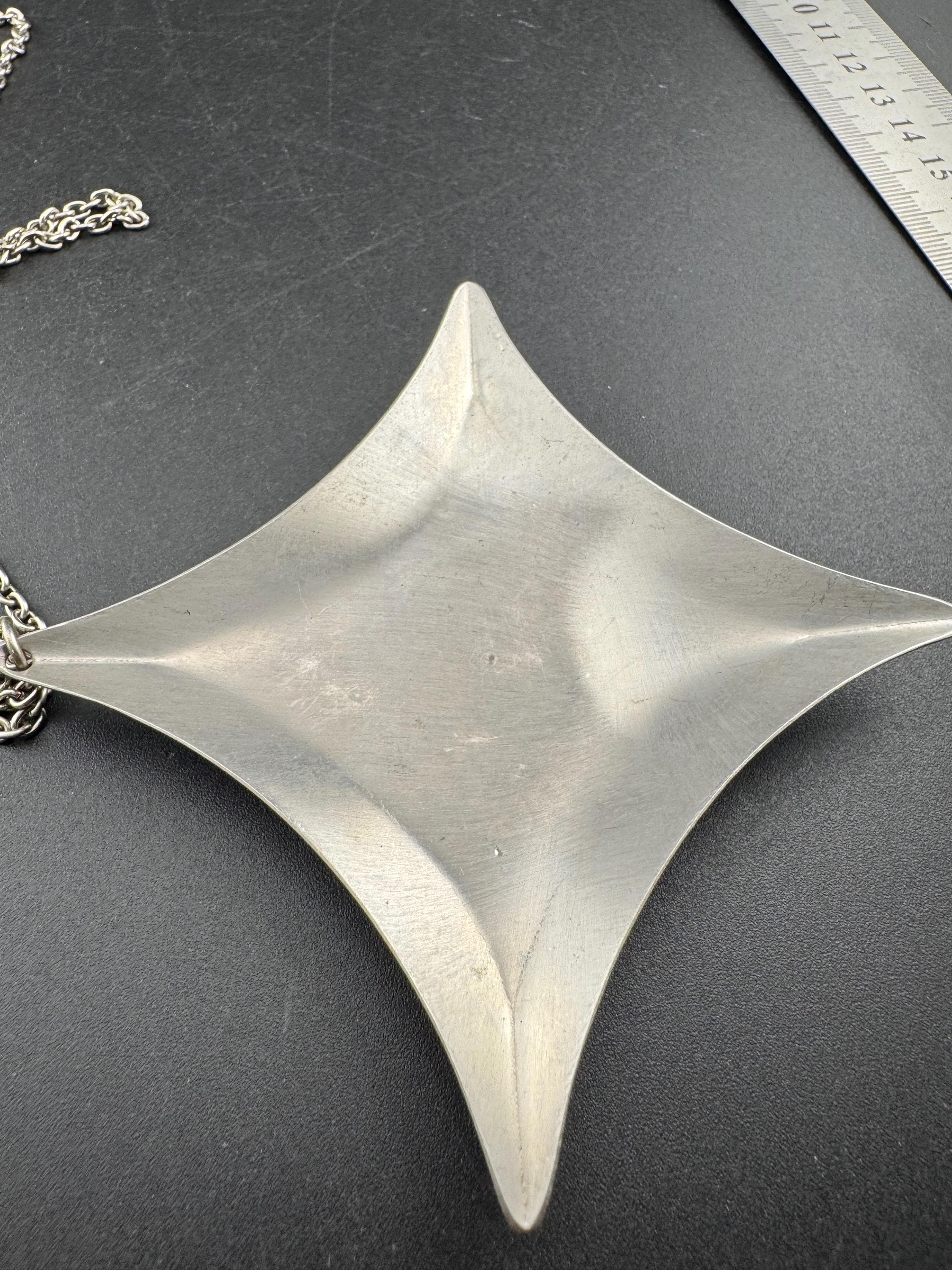 Oversized stainless steel star pendant necklace, bright pink shell cabochon Vintage 1970s