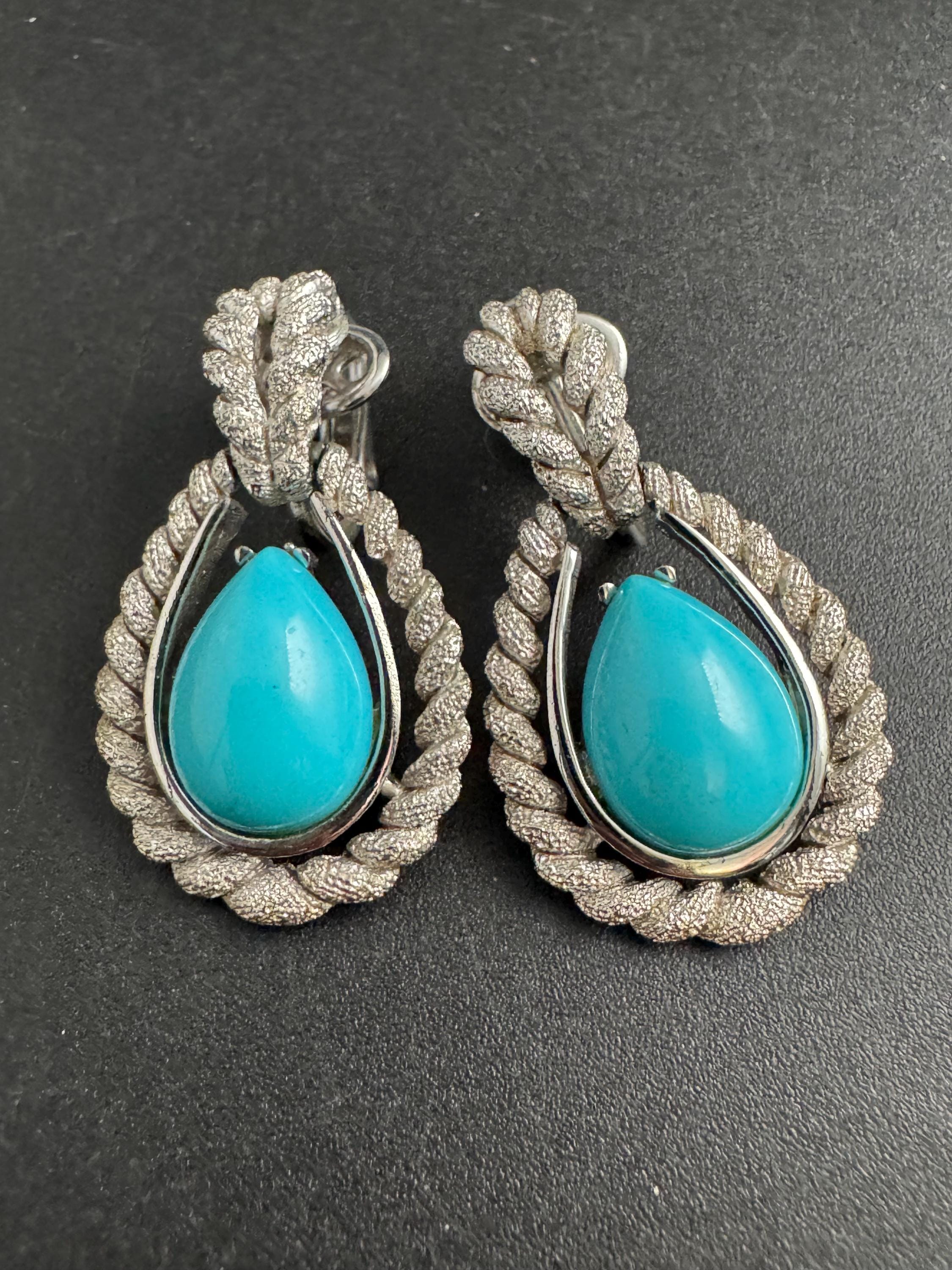 Signed Avon pair turquoise blue teardrop Clip On Earrings, dangly silvertone