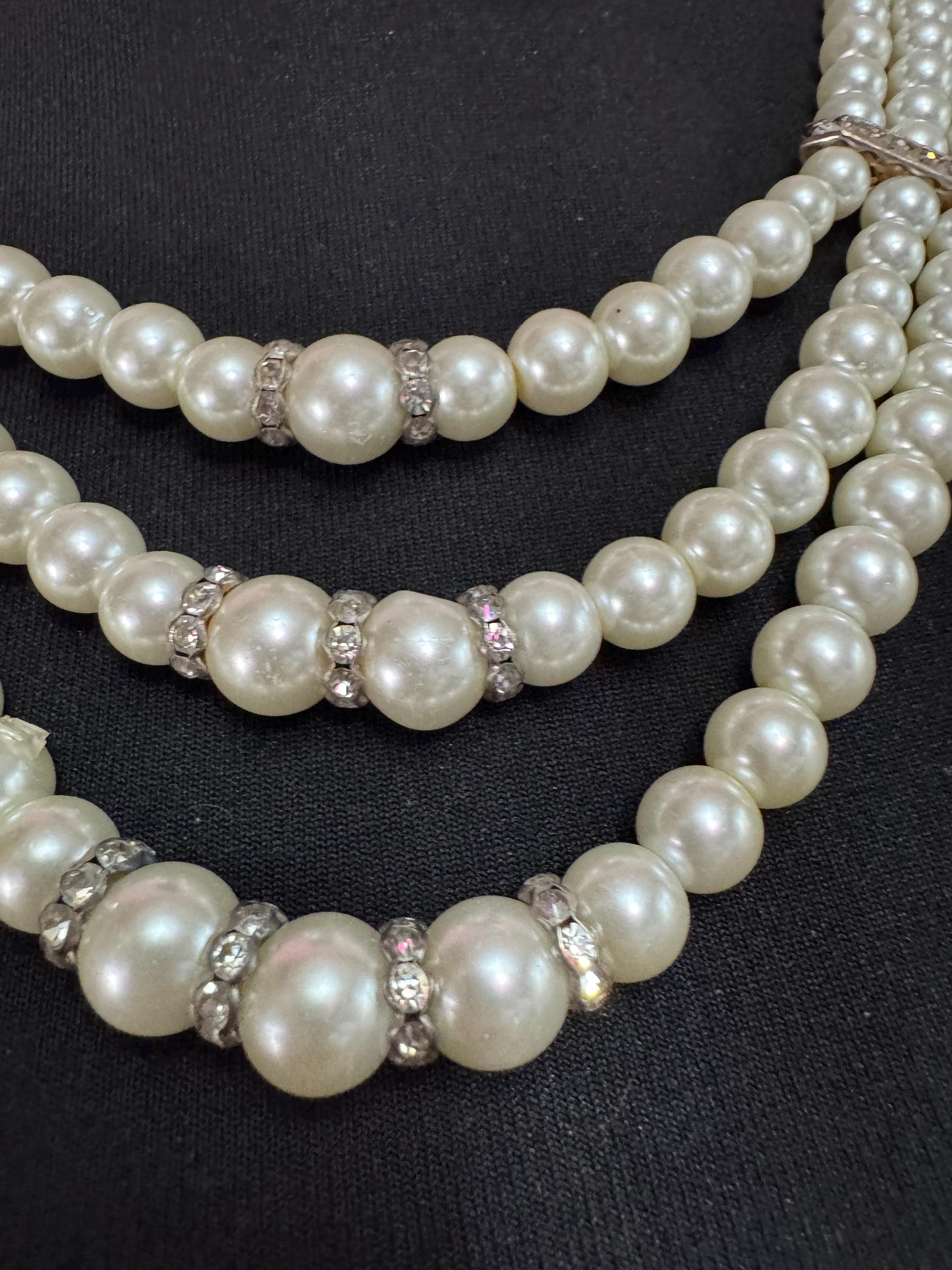Vintage Triple Strand Pearl Choker Necklace: Diamante heart Clasp, Party Jewellery