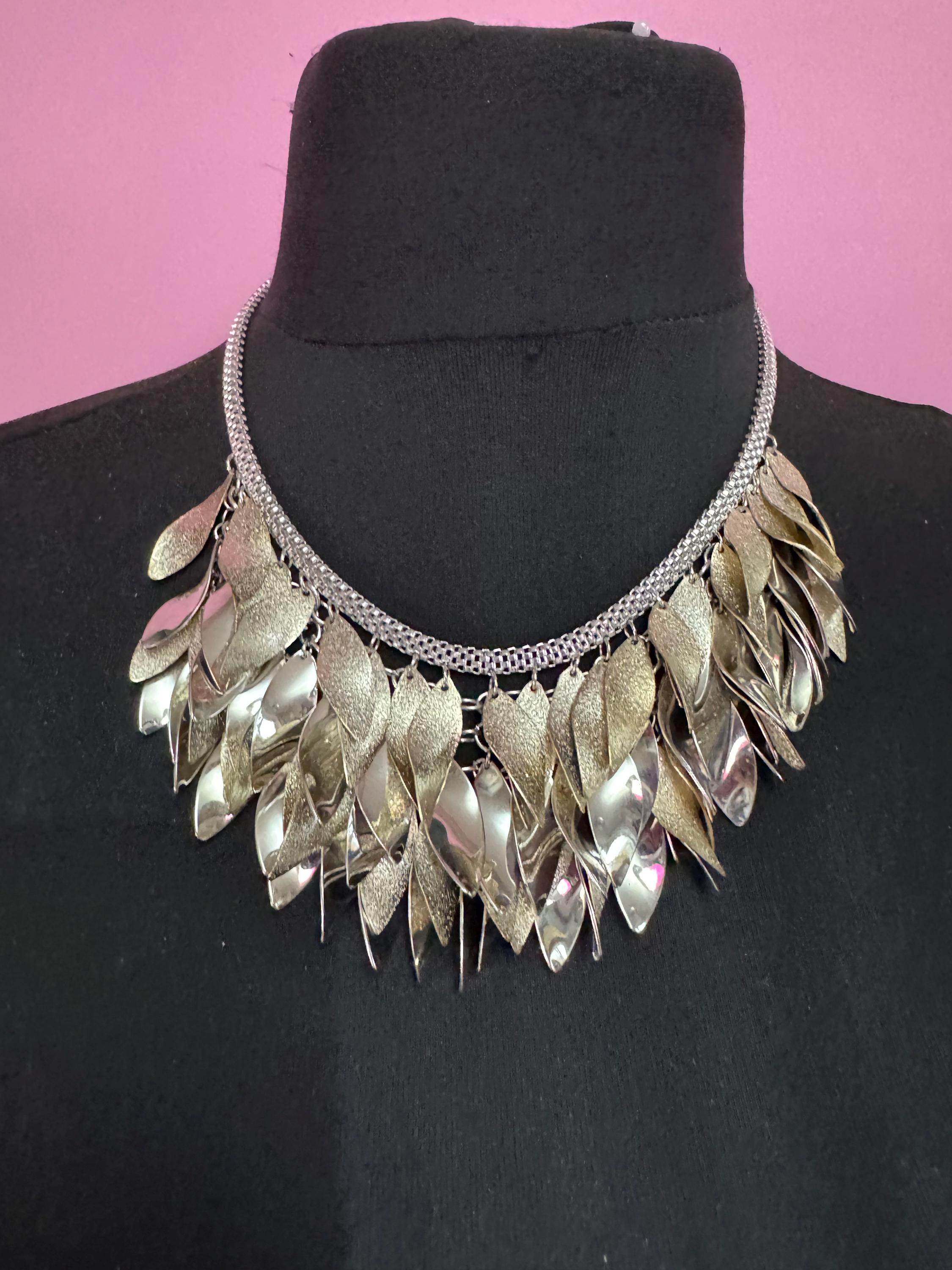 Retro silver tone choker necklace and matching bracelets leaf dangly jewellery set