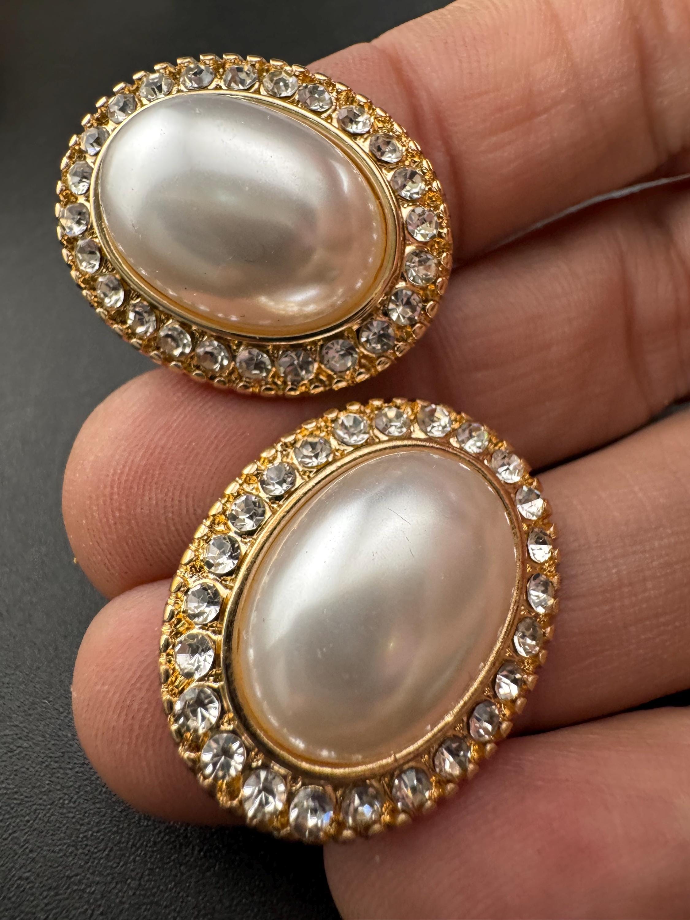 Classic Crystal and pearl oval stud earrings for pierced ears, 2.5cm y2K