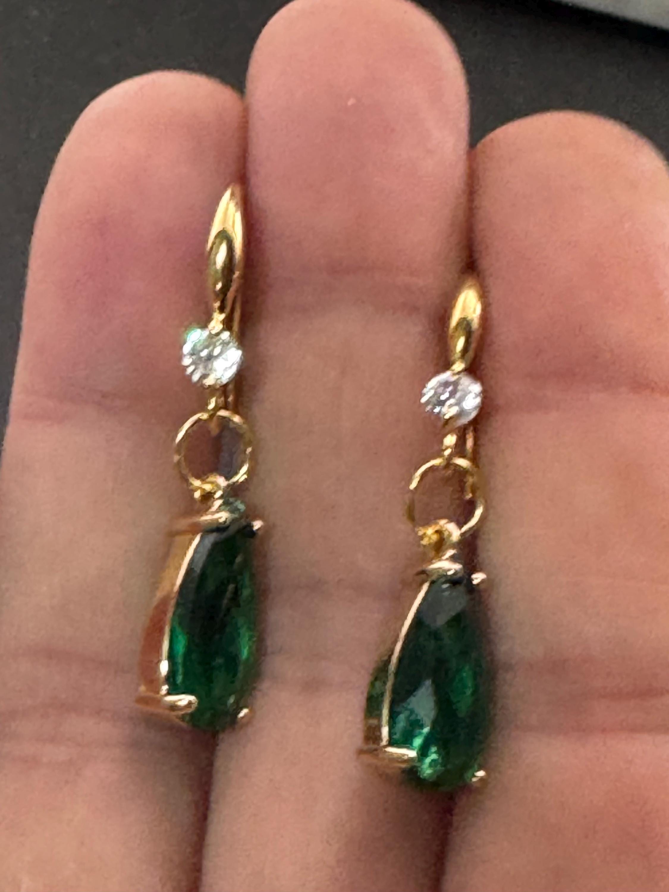 18k GP emerald green crystal diamanté drop earrings, teardrop