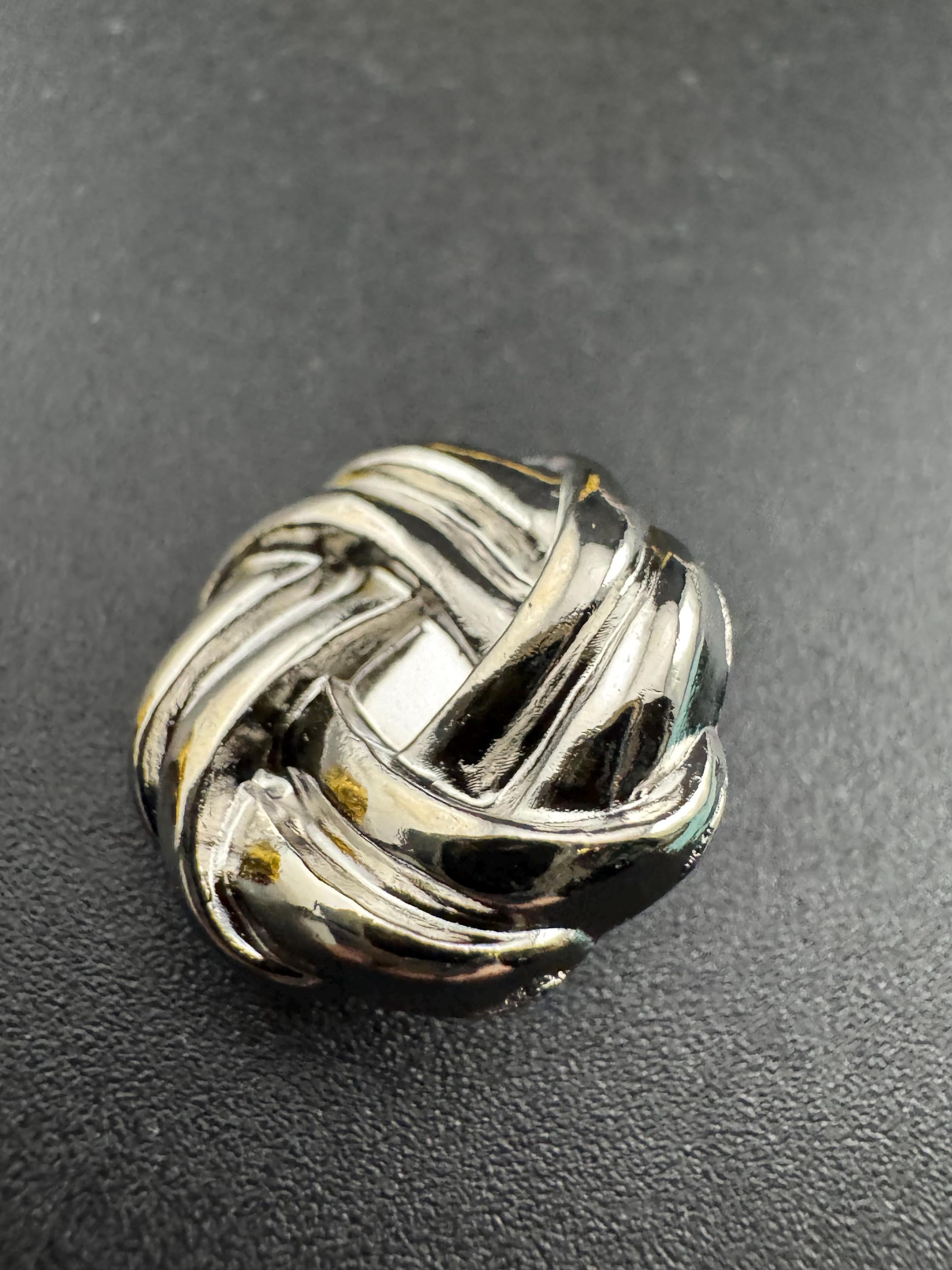 18mm silver knot buttons ( set of 5), metal shank