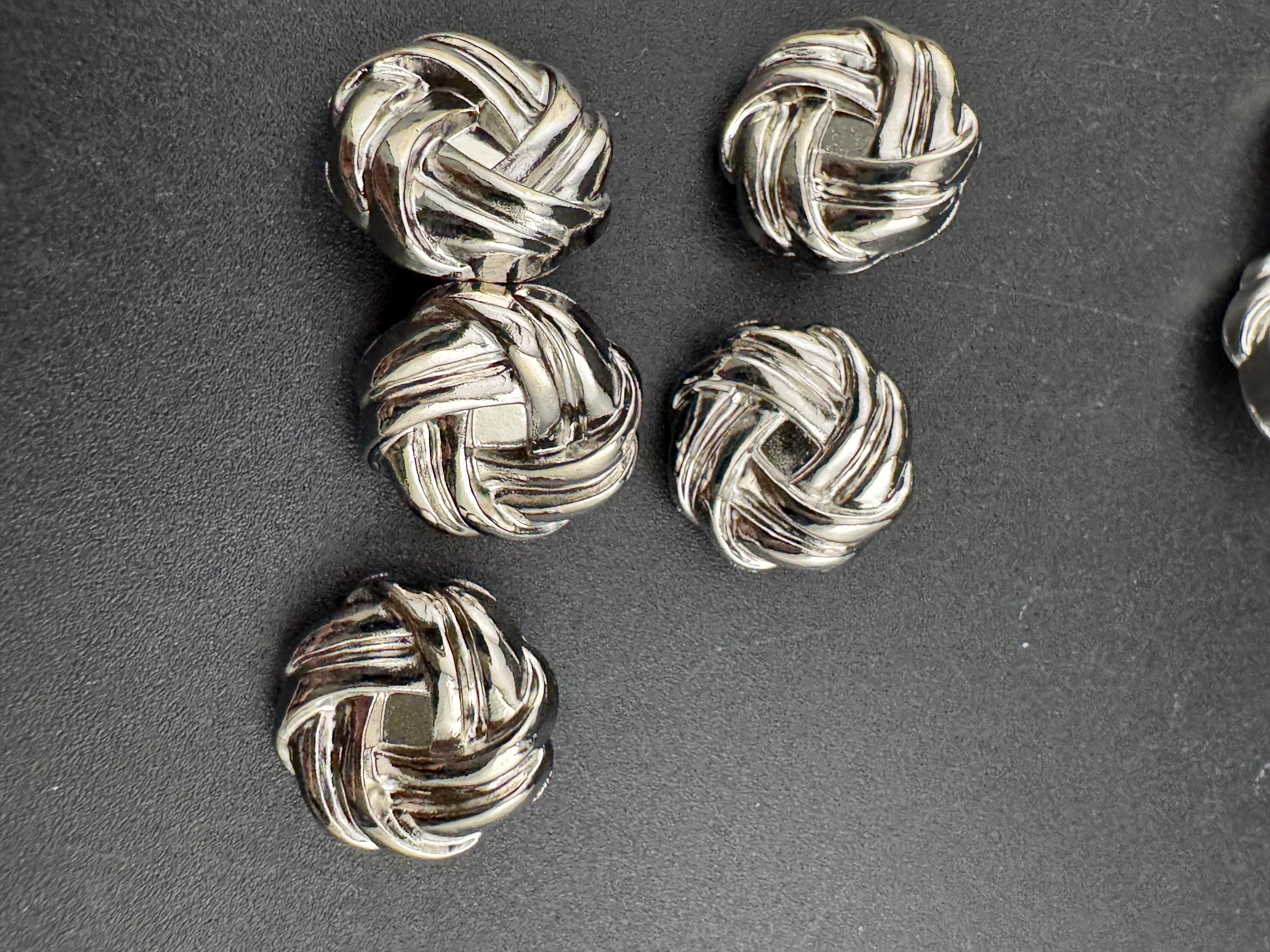 18mm silver knot buttons ( set of 5), metal shank