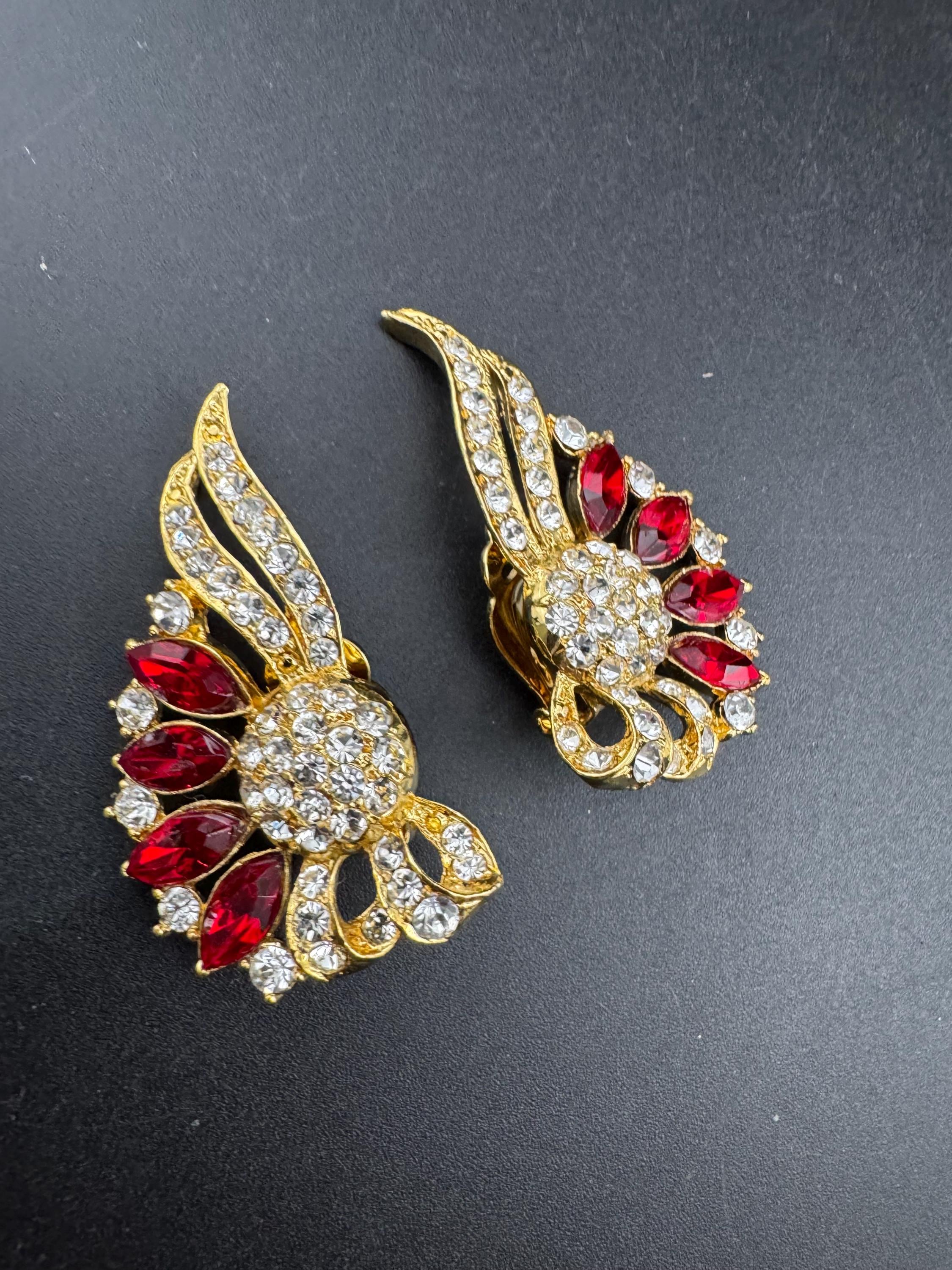 Vintage Swarovski Crystal Ruby Fan Earrings: Oversized Gold Tone Red Studs, 1980s