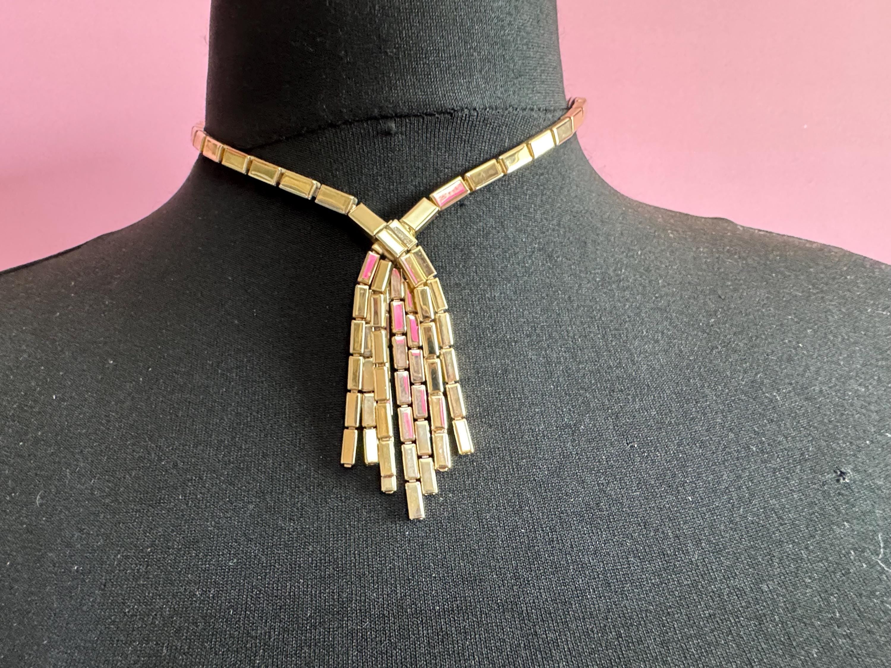 Vintage long tube mesh gold tassel necklace, 1960s modernist