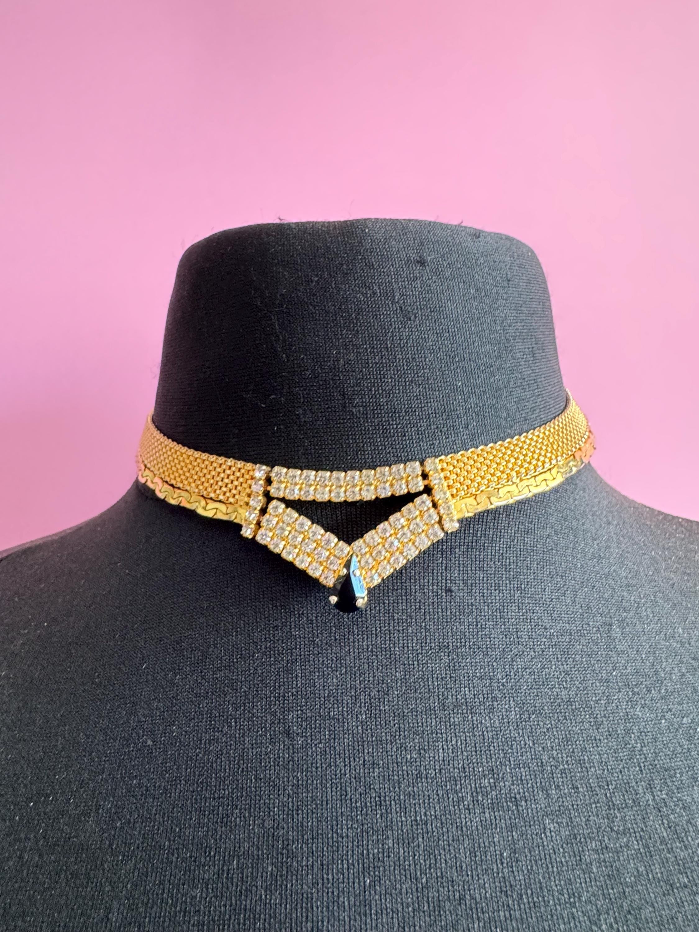 Vintage black and clear rhinestone gold mesh choker necklace 42cm