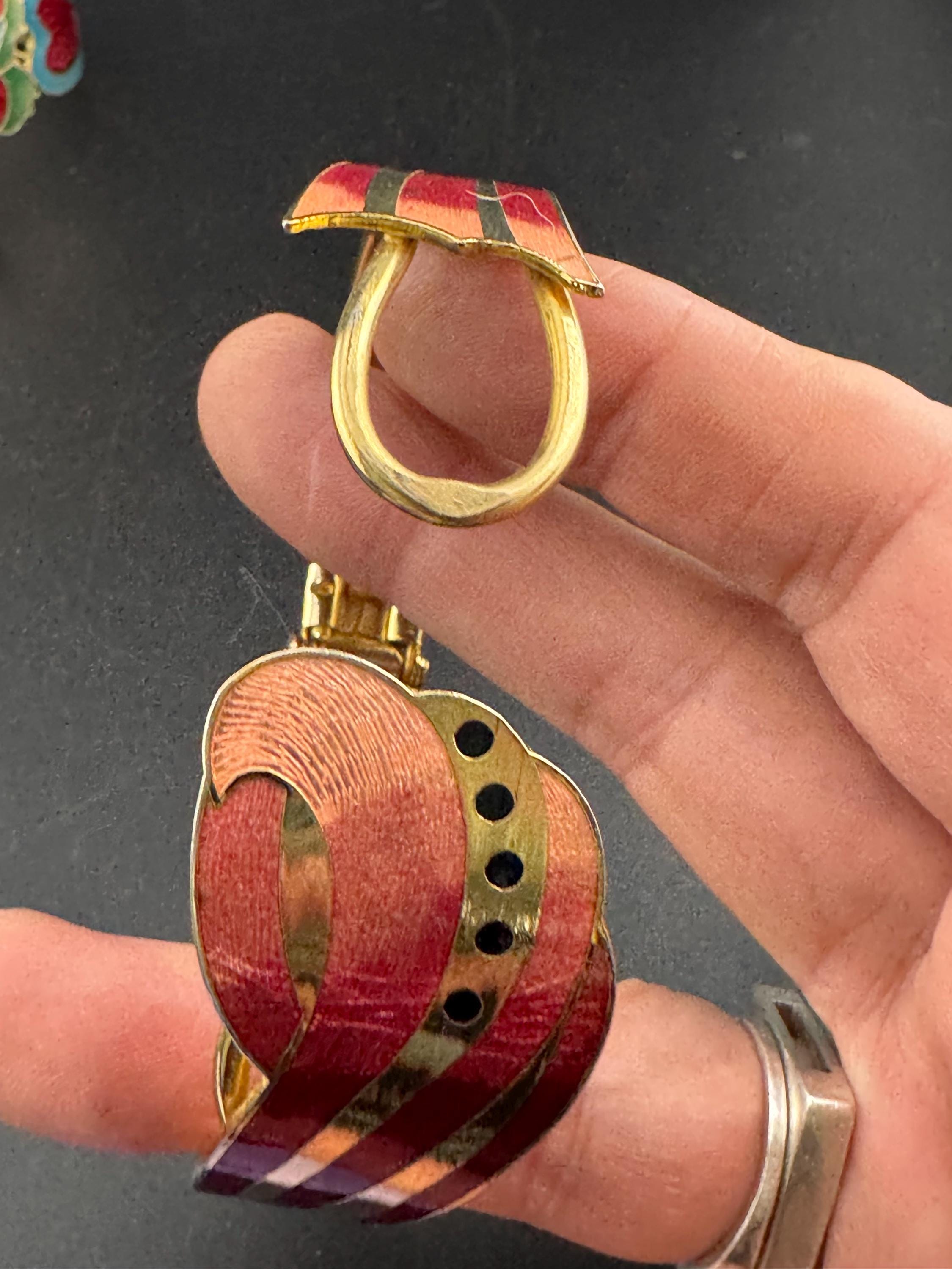 Vintage red pink enamel cloisonne clamper bangle:  floral design 1980s 1990s
