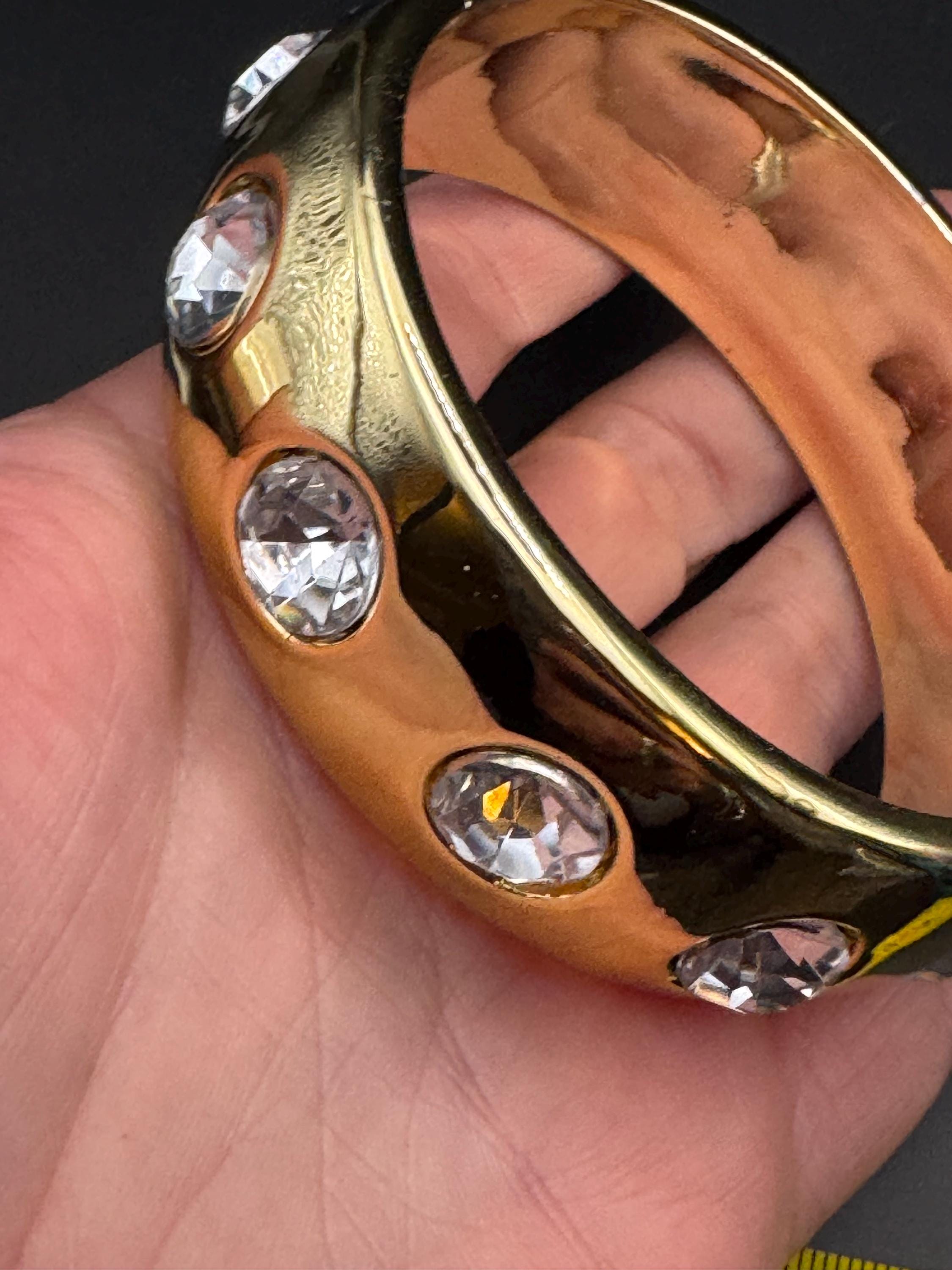 Retro gold acrylic crystal cabochon wide Bangle Bracelet.