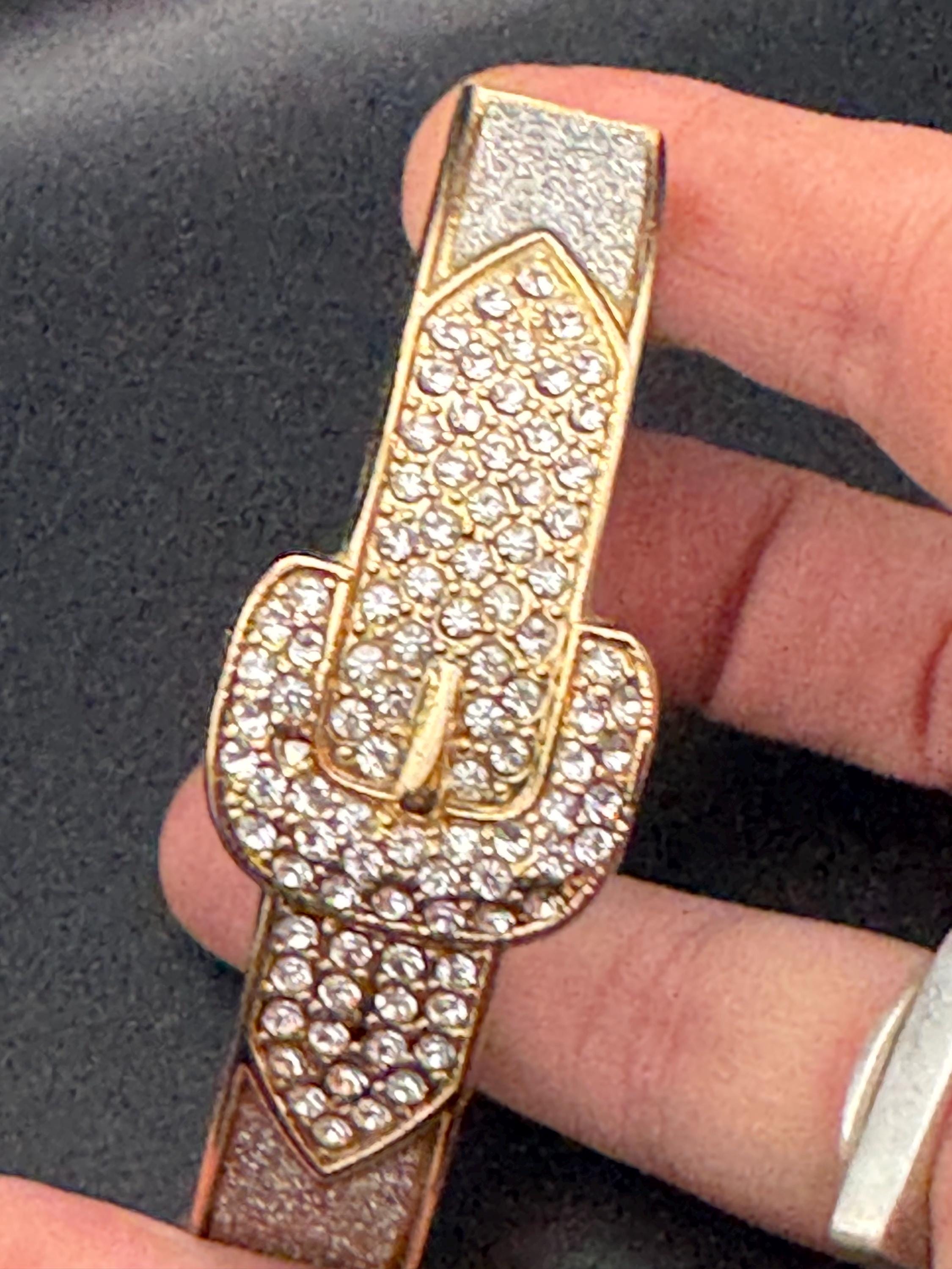 retro belt Buckle Bangle, gold tone diamanté metal clamper