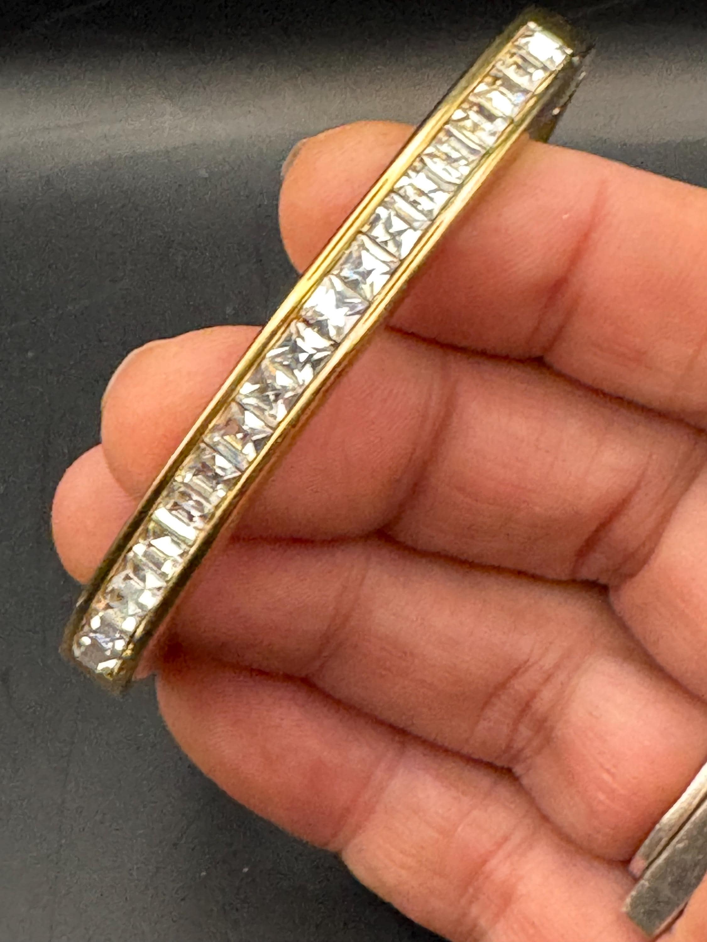 Retro clear diamanté hinged channel set crystal bangle