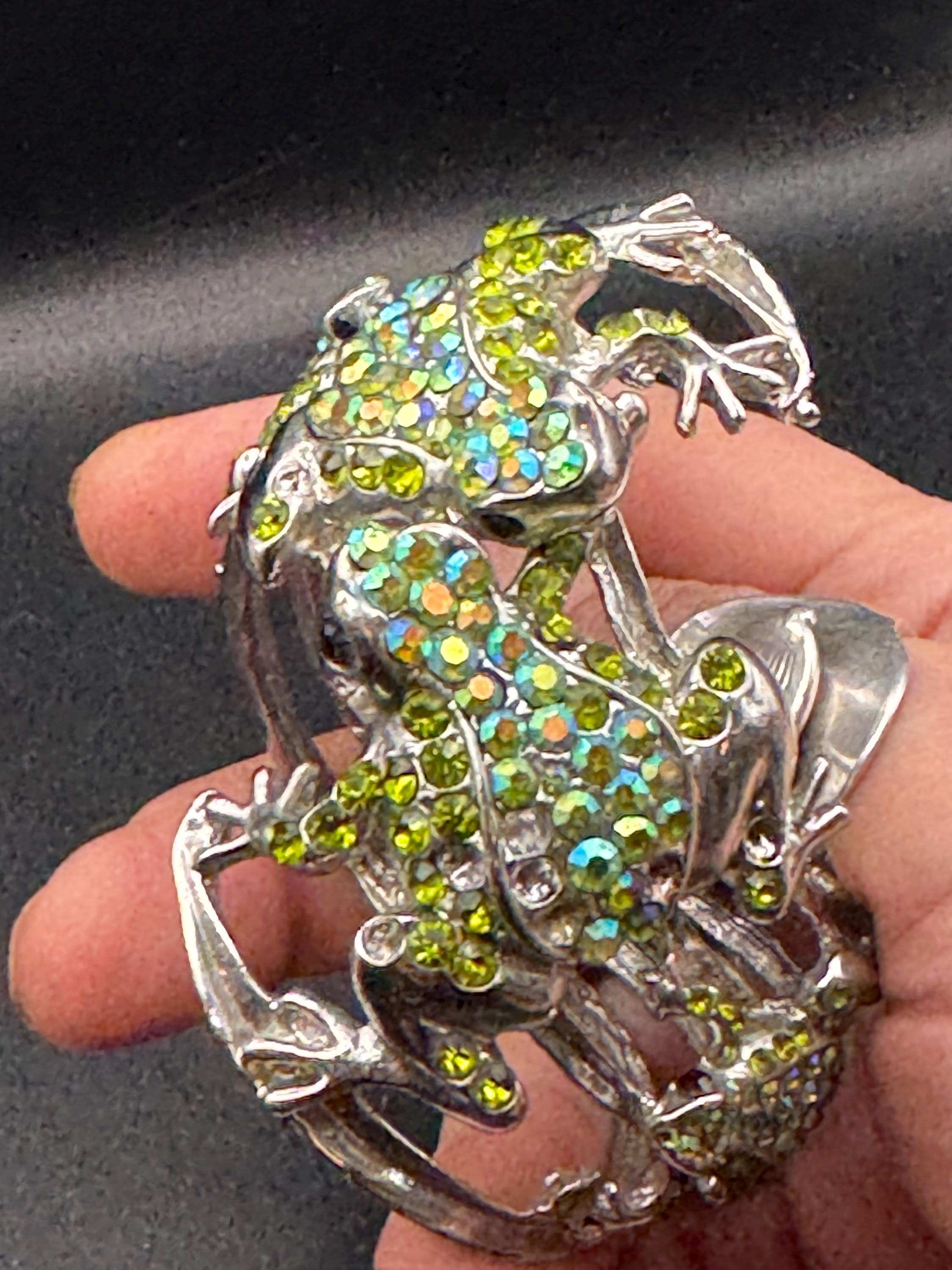 Novelty diamanté frog Clamper Bangle, green ab crystal silver tone rhinestone Bracelet.