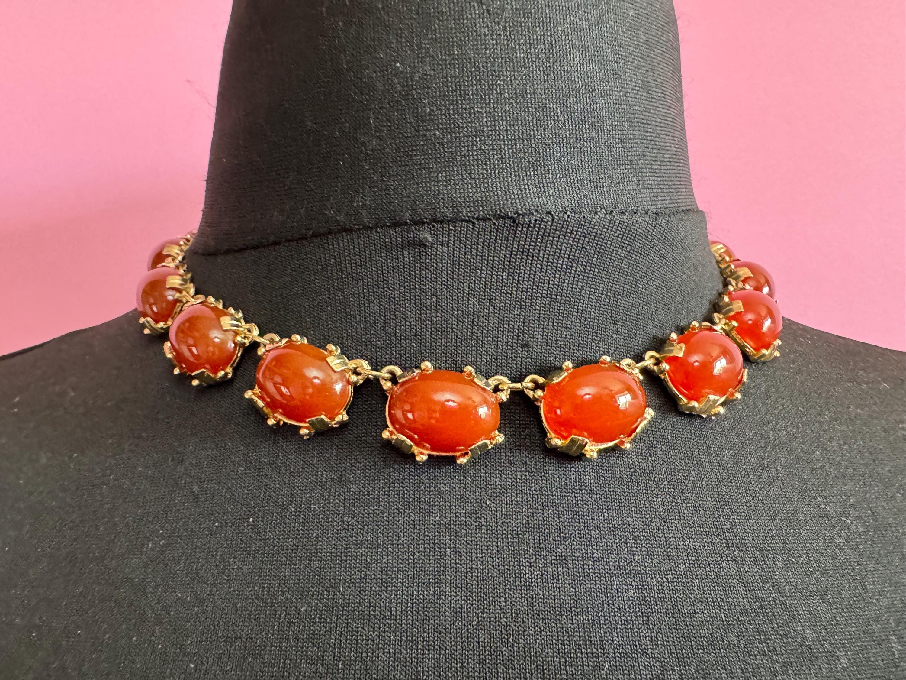 Vintage carnelian glass cabochon necklace, gold tone 1960s