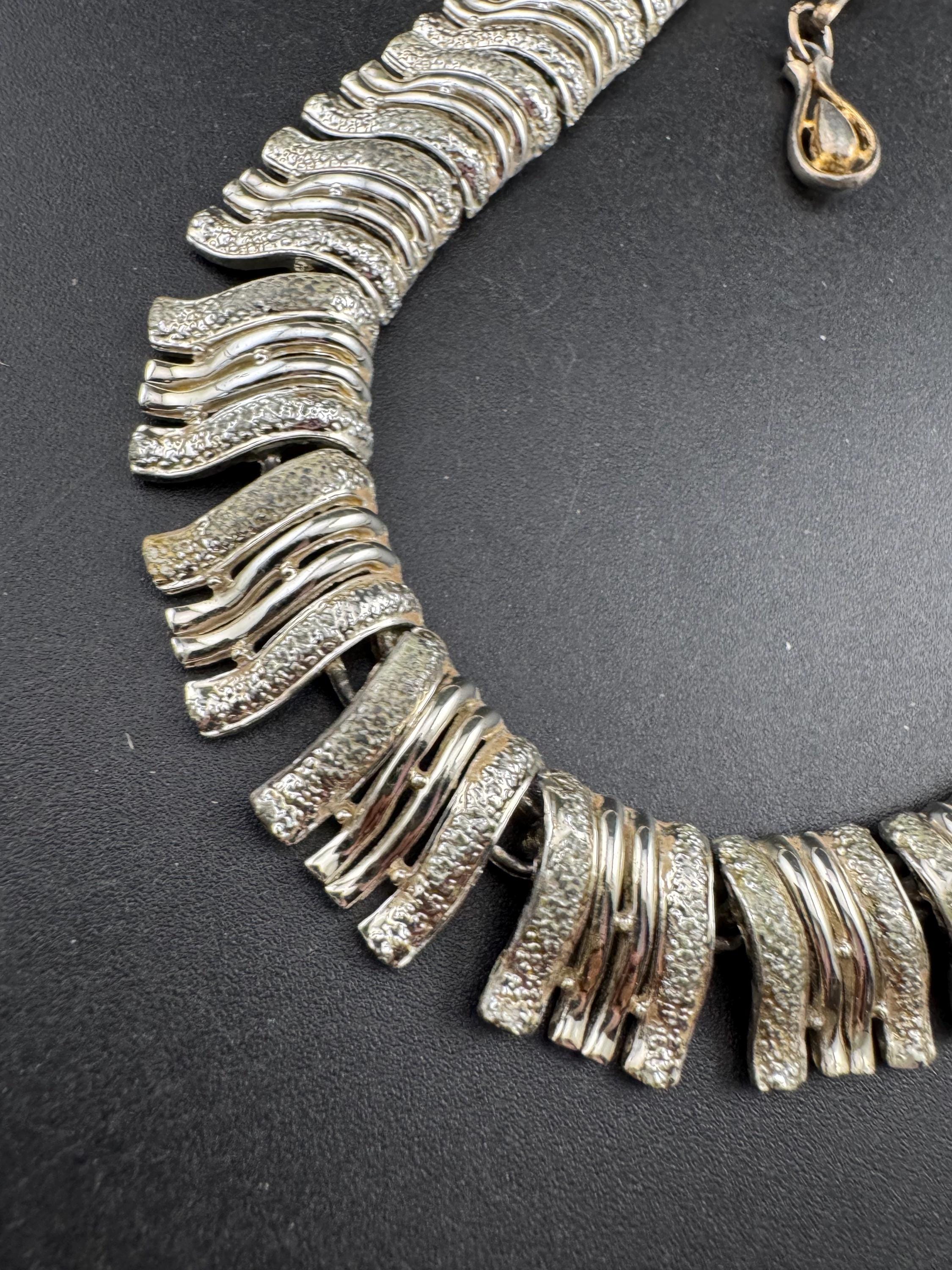 Vintage wide panel Link choker necklace, silver tone 1950s