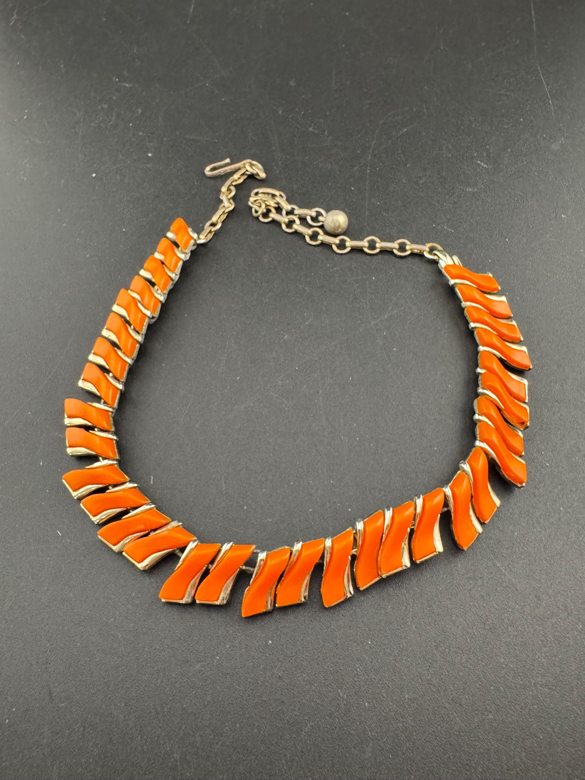 Vintage Orange panel link collar necklace, 50s thermoset plastic