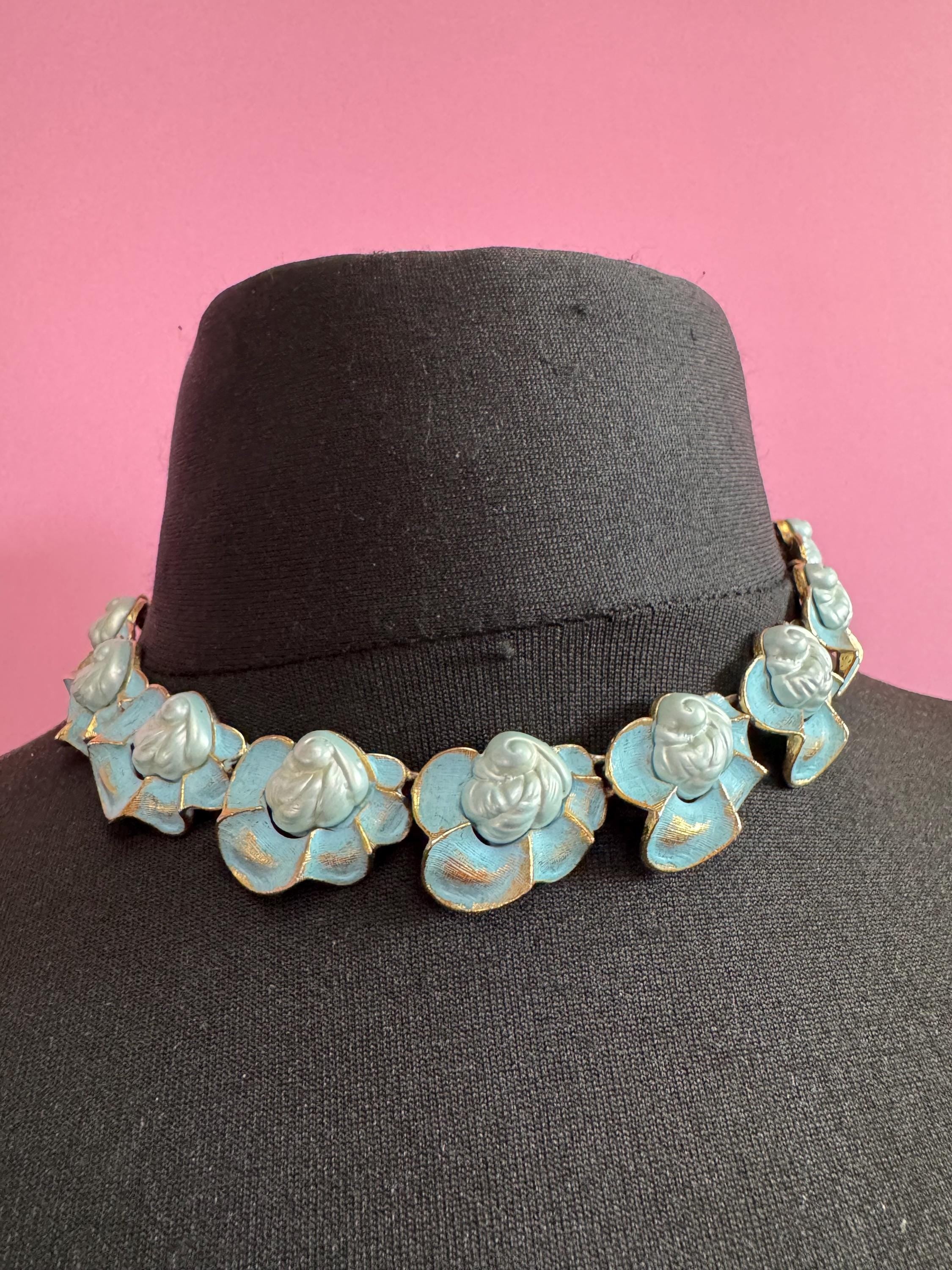 Vintage baby blue enamel panel link choker necklace 42cm, gold tone 50s