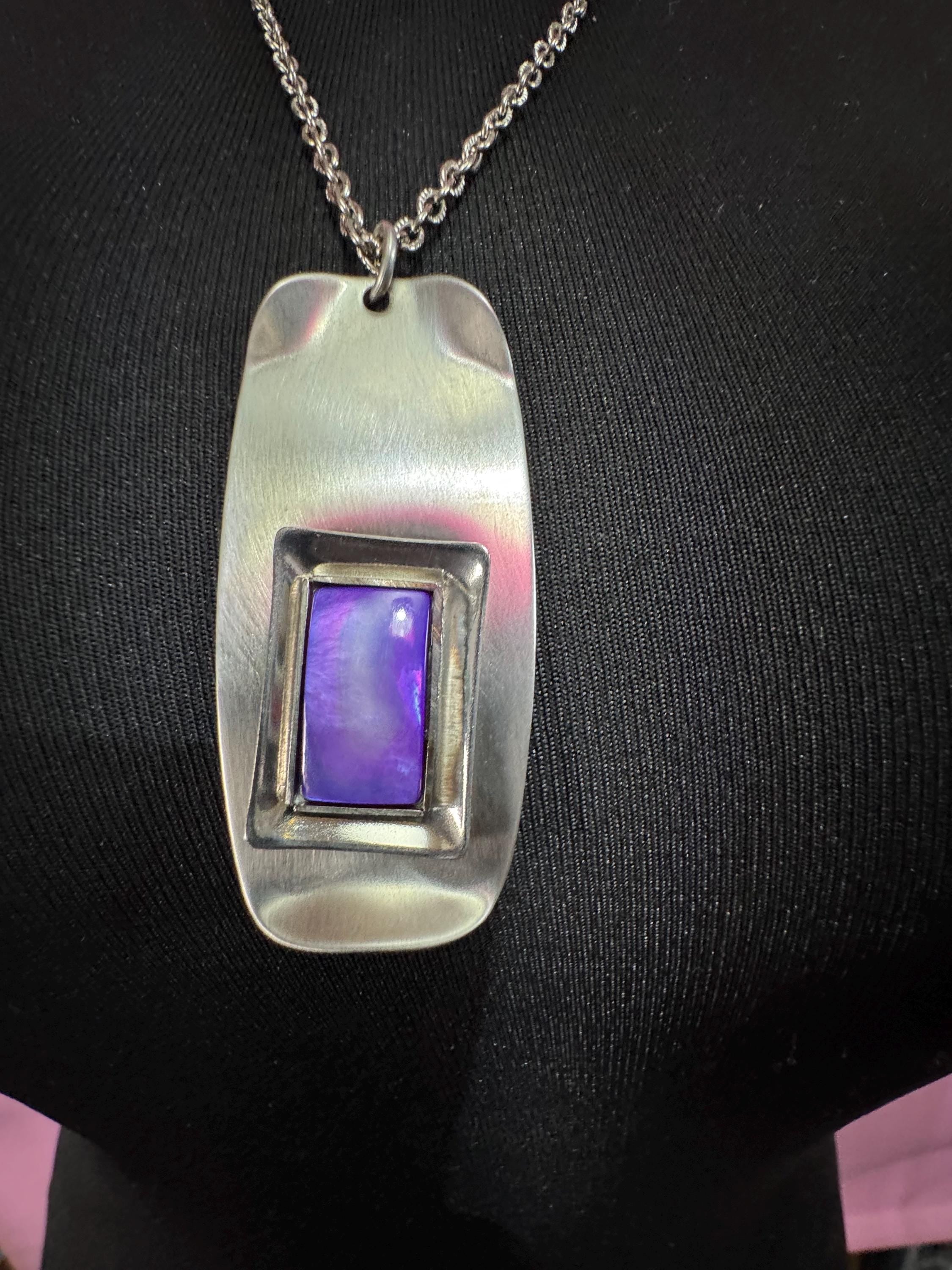 Lord python stainless steel purple  shell cabochon pendant necklace, Vintage 1970s