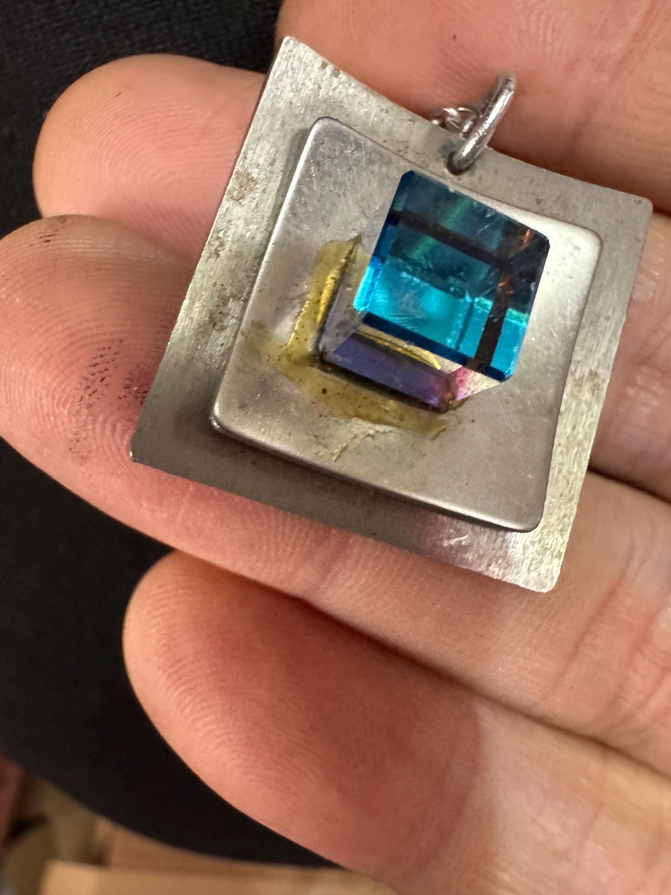 Signed stainless steel blue cube glass pendant necklace, Vintage 1970s