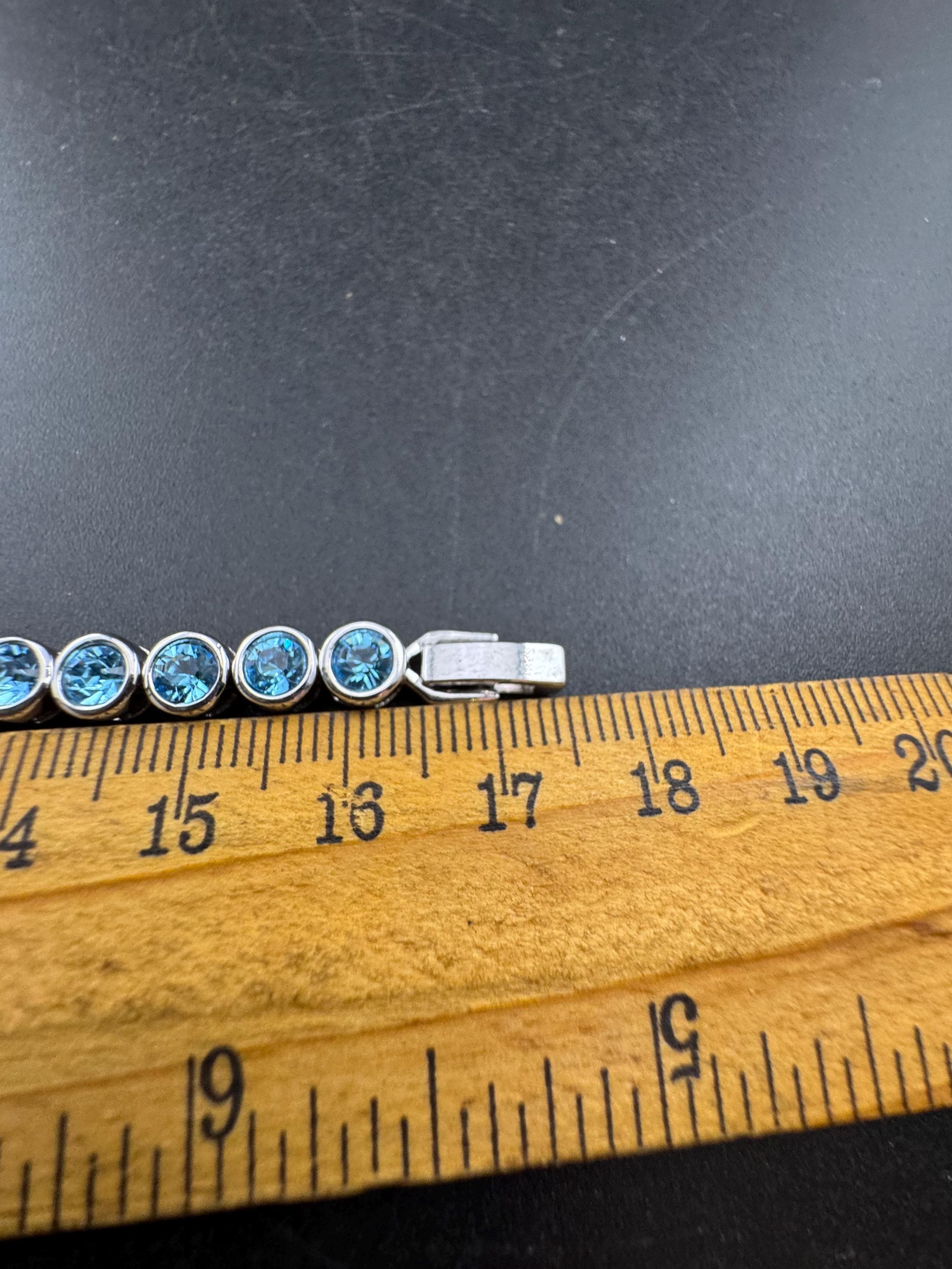 Vintage light Sapphire blue diamanté Crystal tennis bracelet, bezel fitting