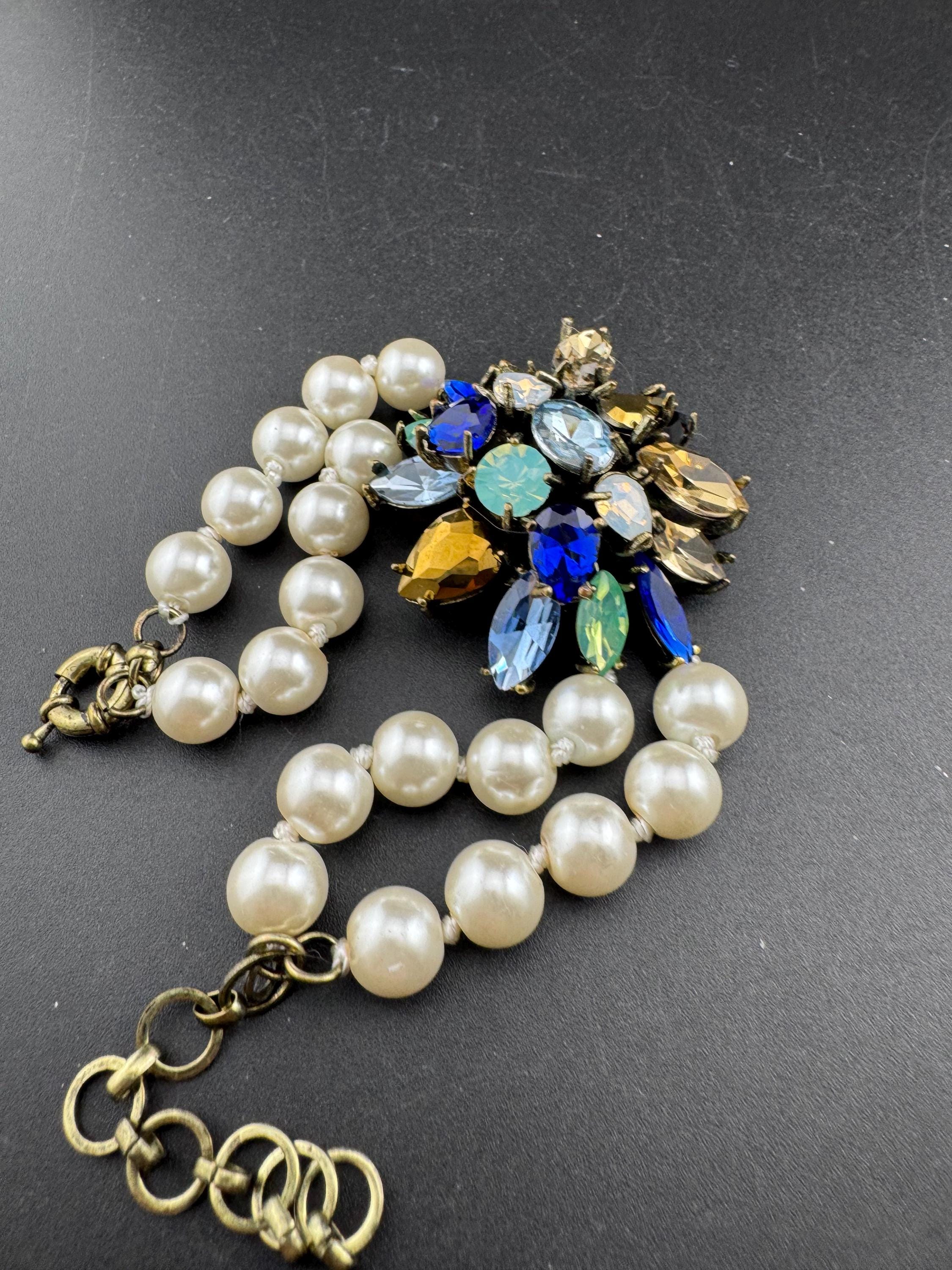 silver chunky faux Pearl beaded diamanté bracelet retro