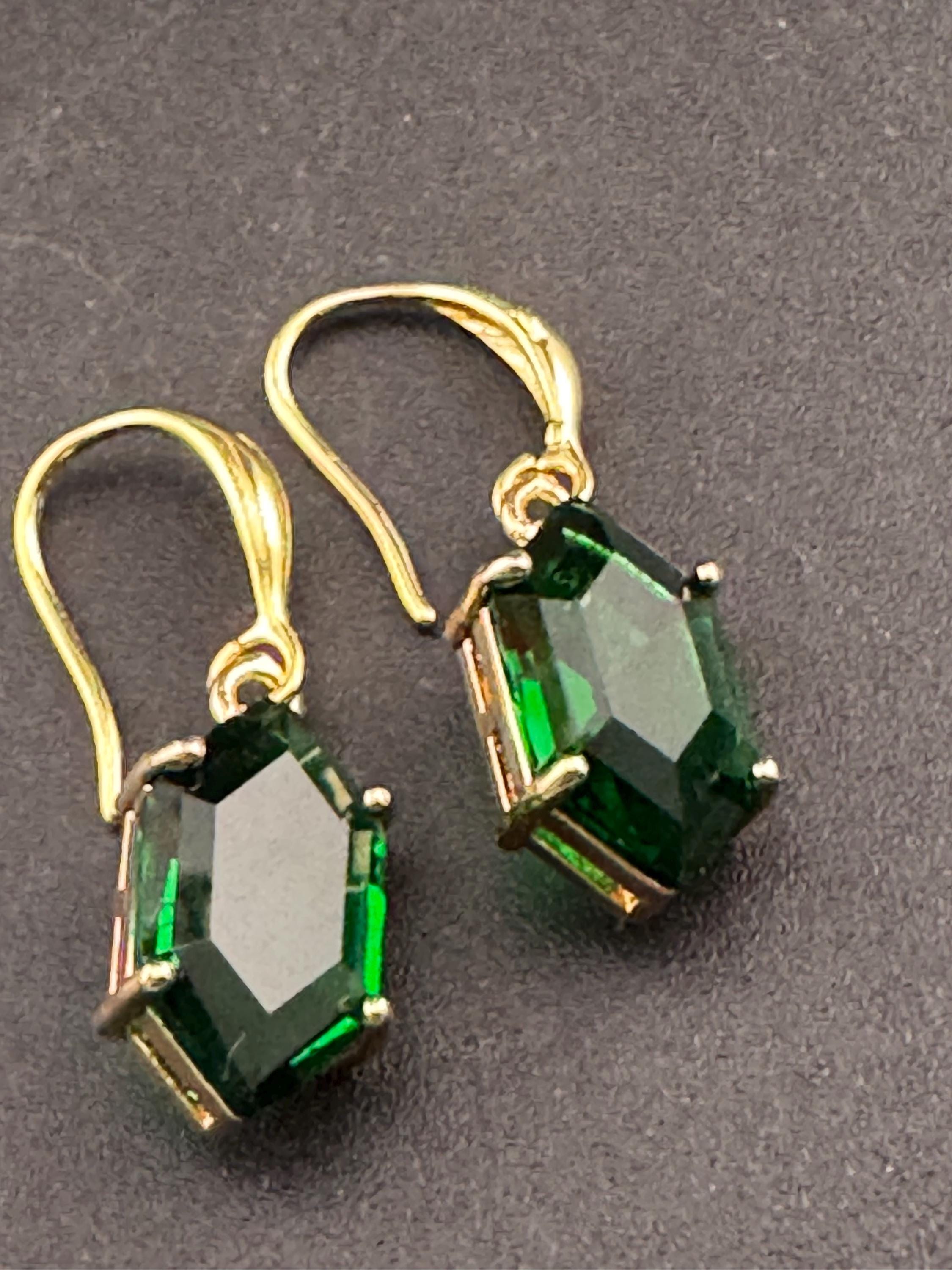 18k GP emerald green crystal diamanté drop earrings, hexagon