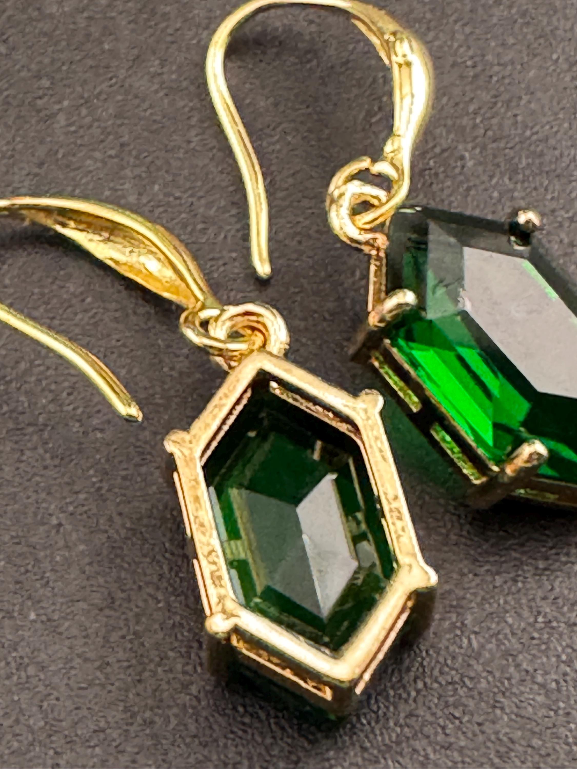 18k GP emerald green crystal diamanté drop earrings, hexagon