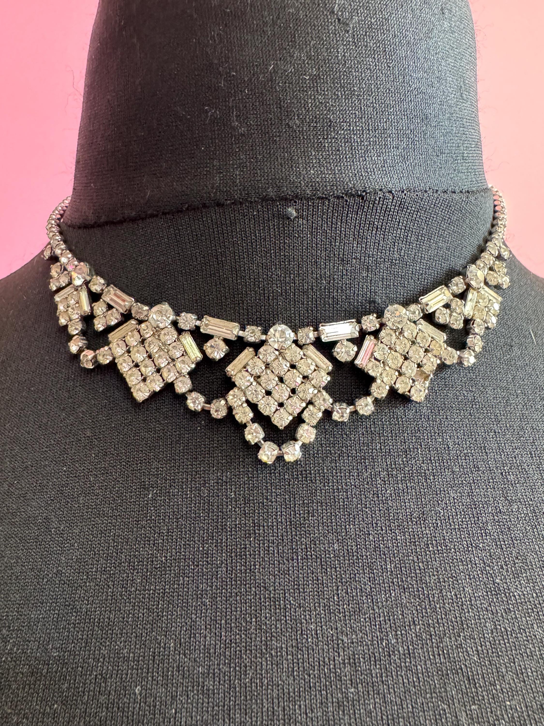 42cm silver Clear baguette Diamanté rhinestone cocktail necklace