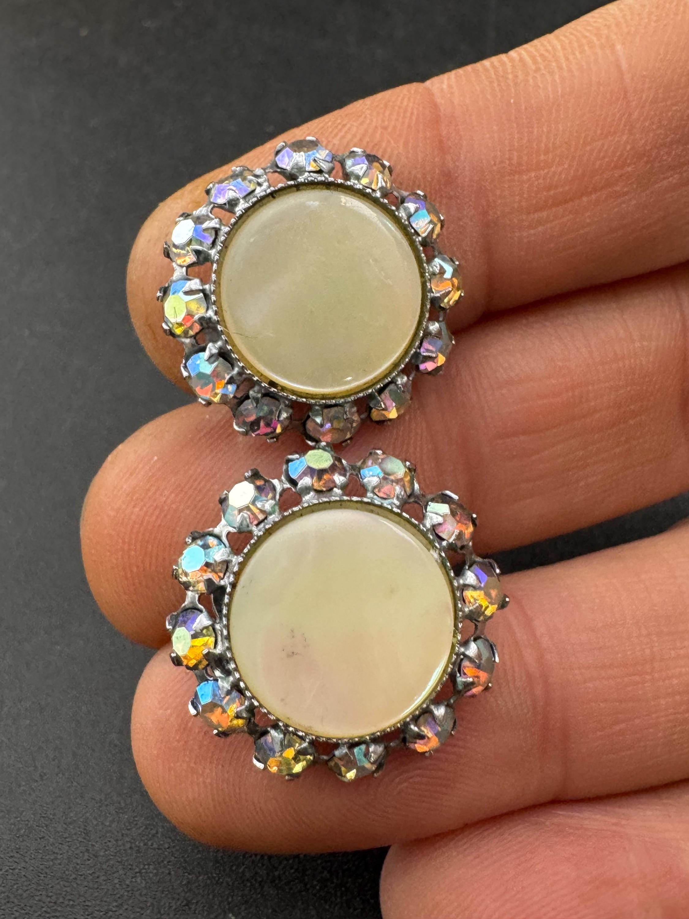 Small Vintage 1950s AB glass mother of Pearl Cluster Clip On Earrings