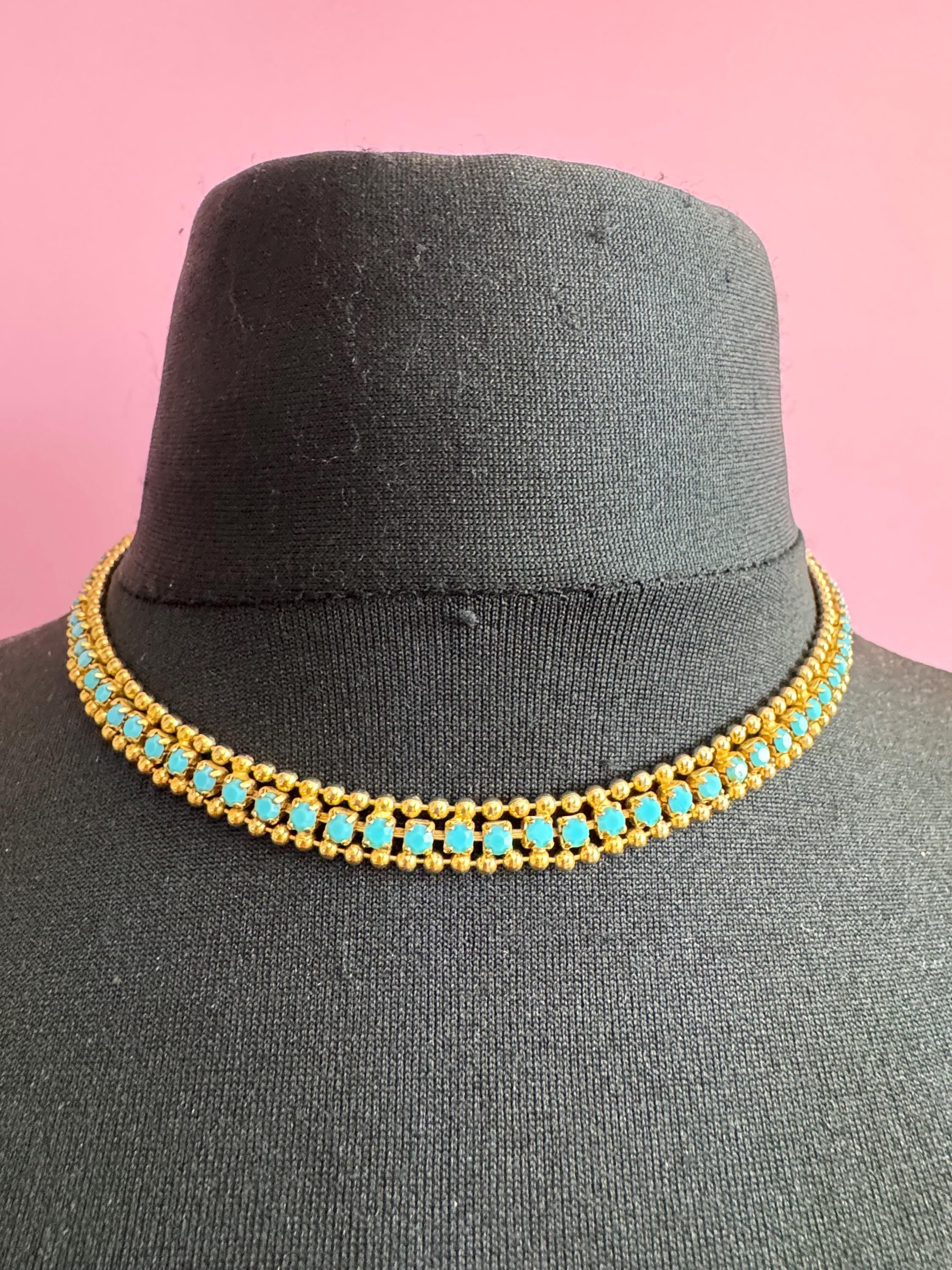 Vintage 1960s gold tone mesh chain choker necklace with turquoise stones