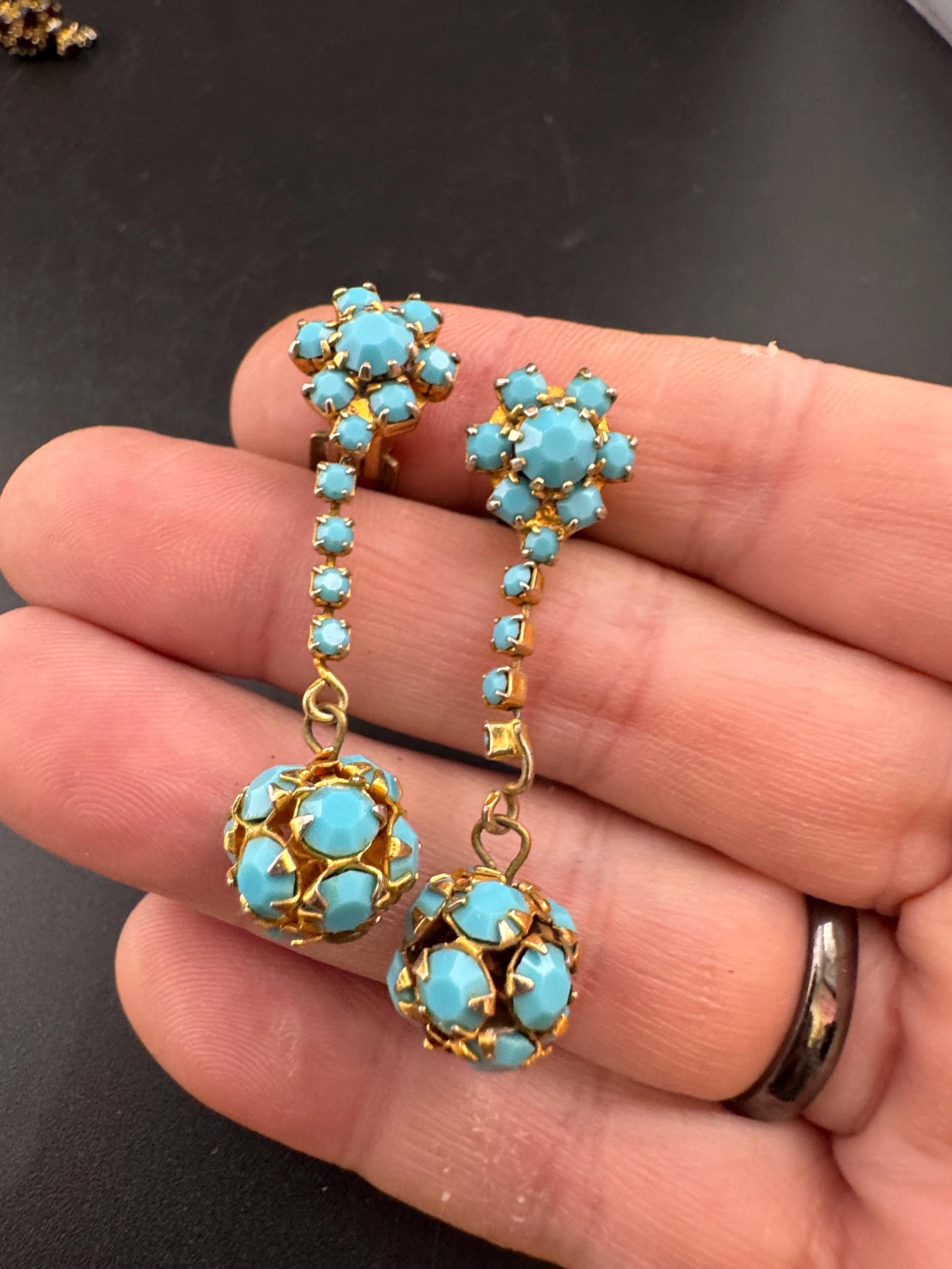 Vintage 1970s gold mesh Turquoise diamanté ball clip on earrings