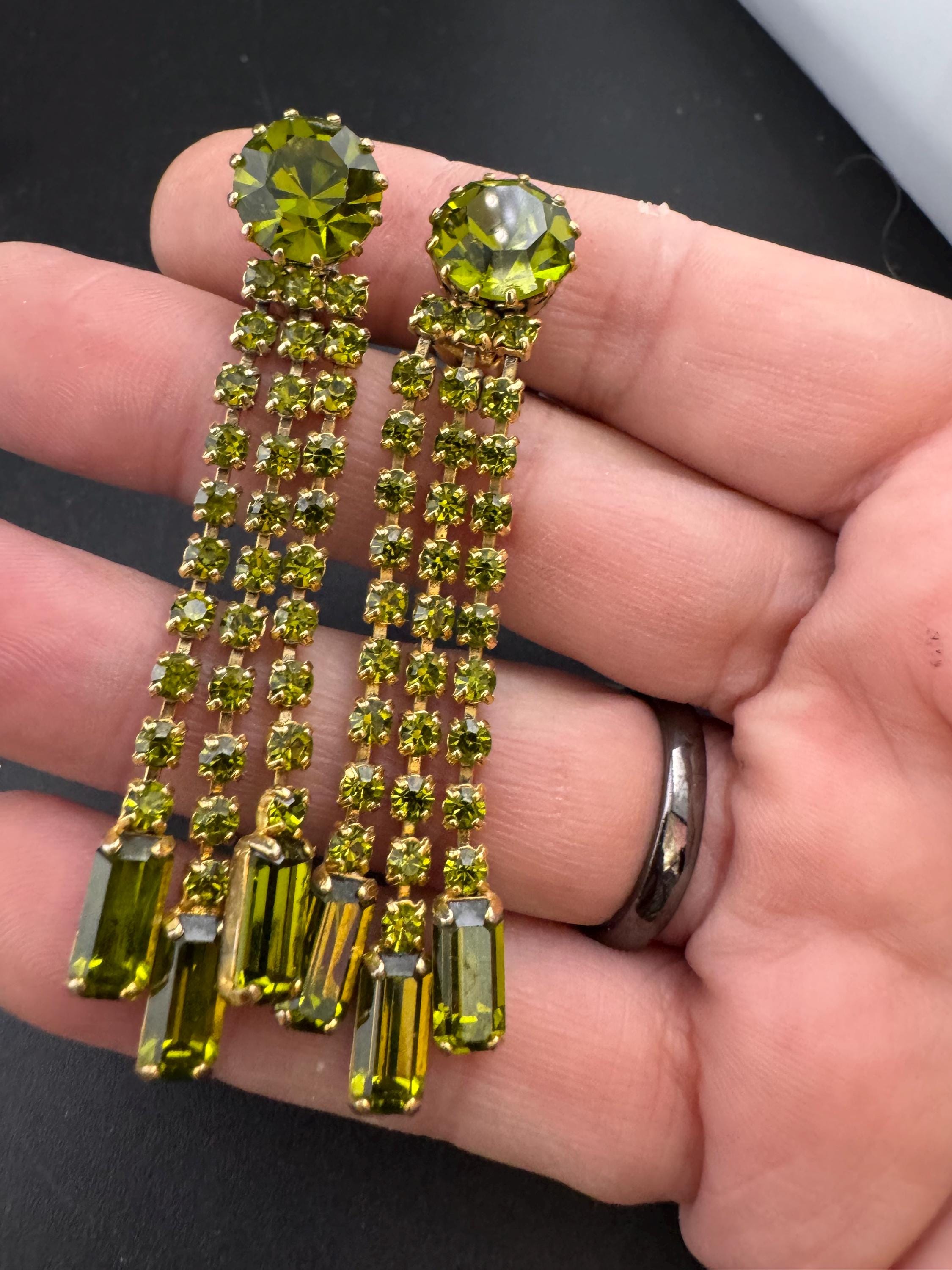 Vintage Emerald rhinestone 6cm Drop Clip On Earrings, Gold Tone Art deco style earrings