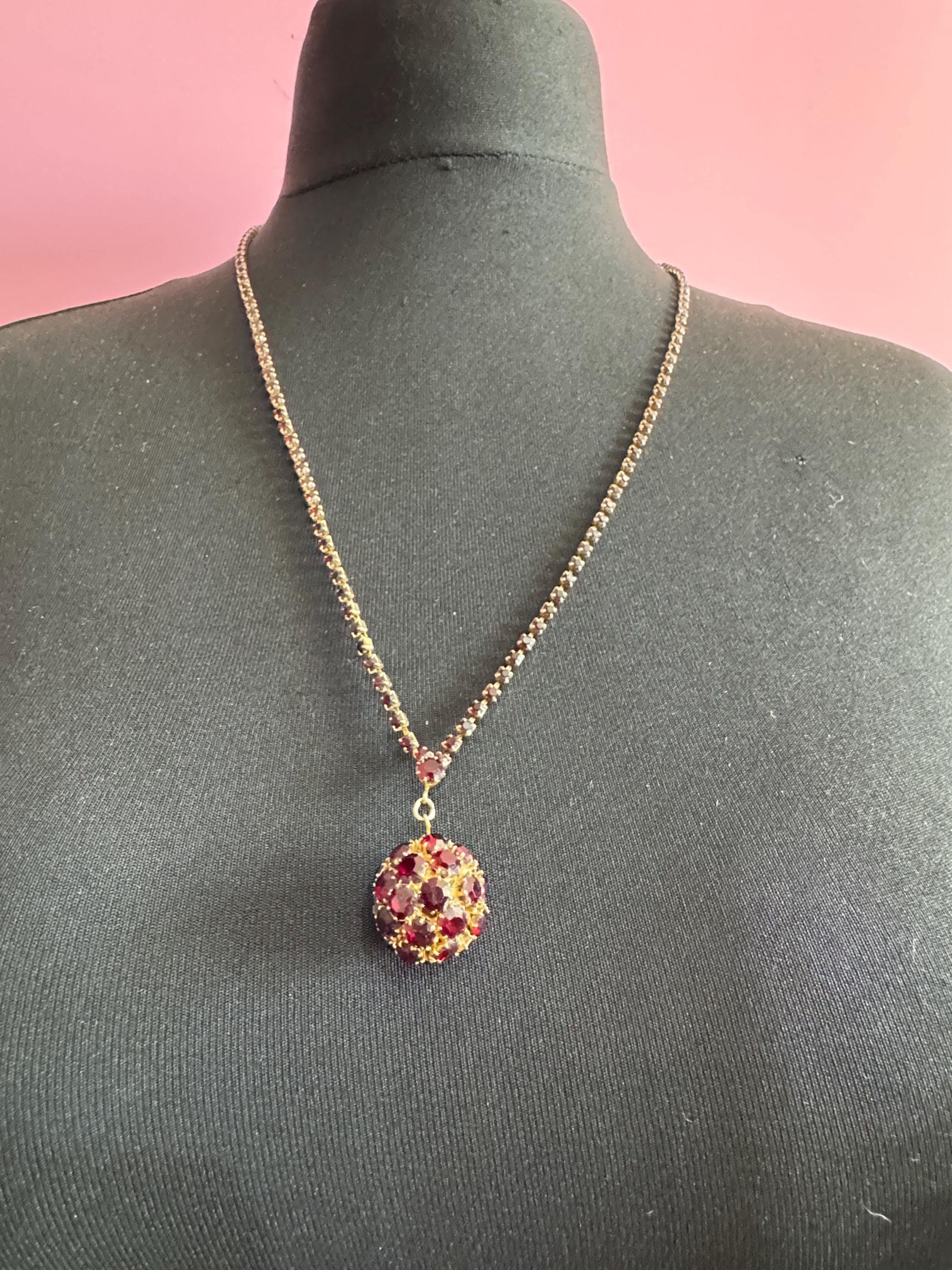 Vintage red garnet rhinestone long ball pendant layering necklace