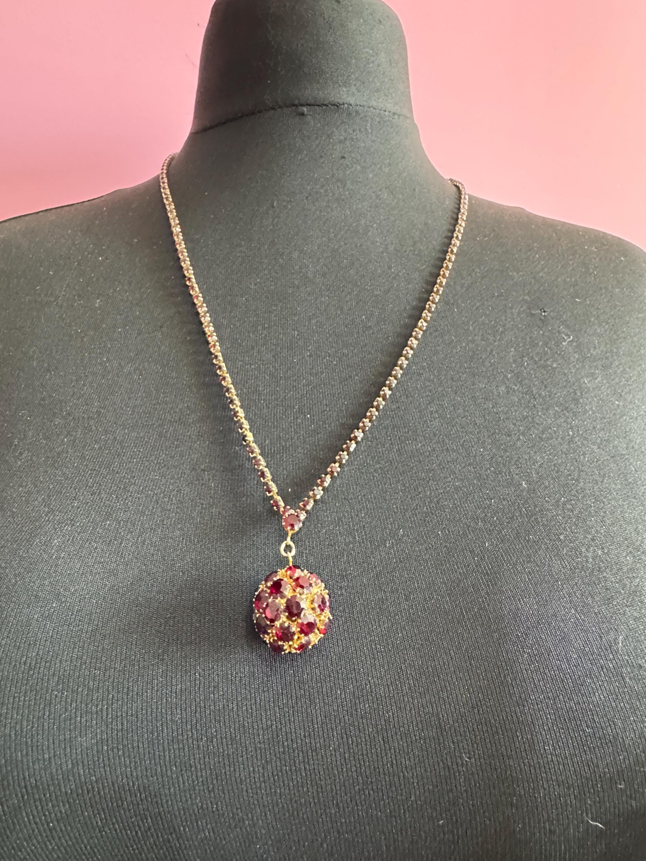 Vintage red garnet rhinestone long ball pendant layering necklace