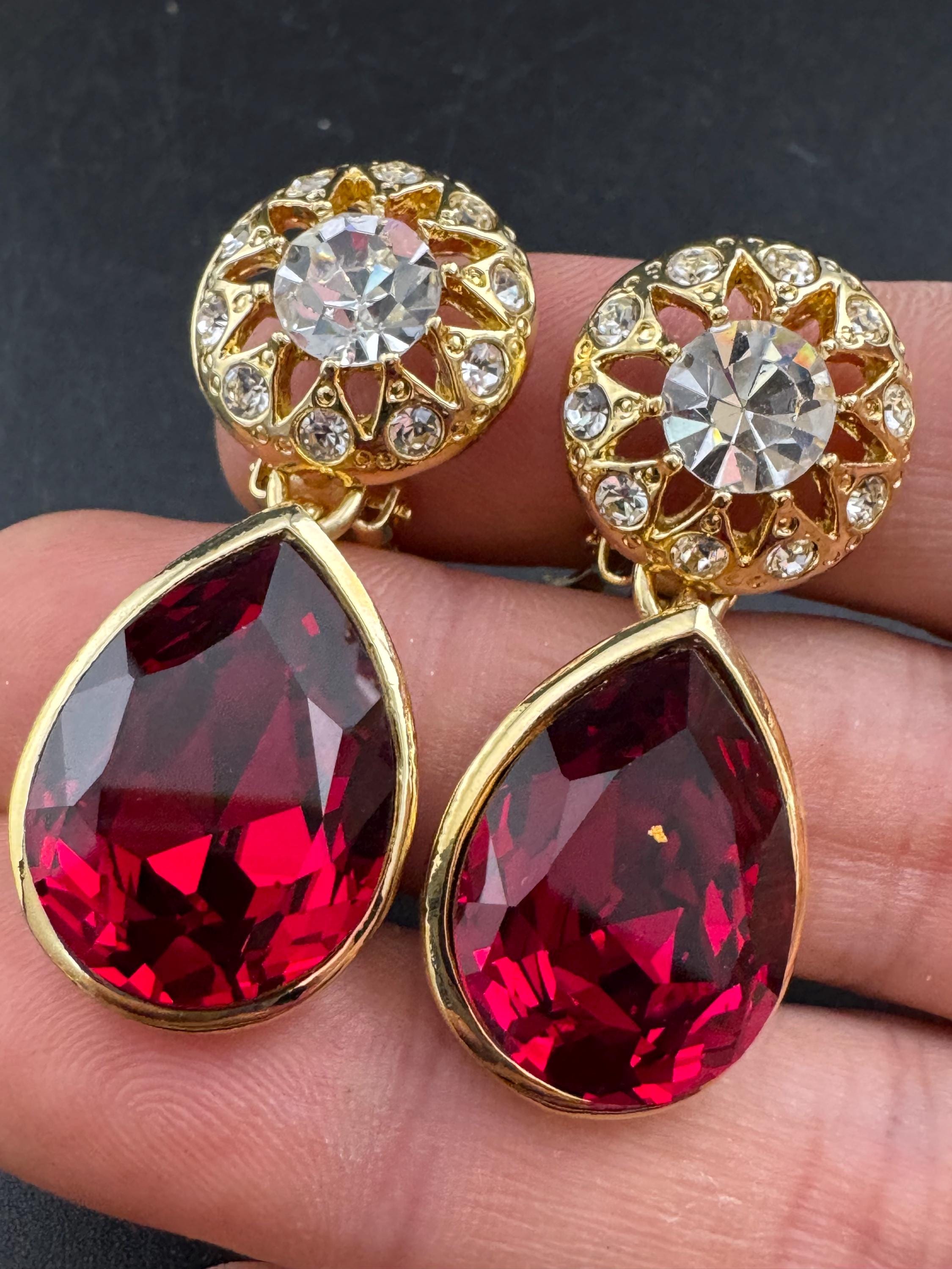 Red ruby teardrop Crystal clip on dangly Earrings: Swarovski, Gold Tone, 1980s Stock