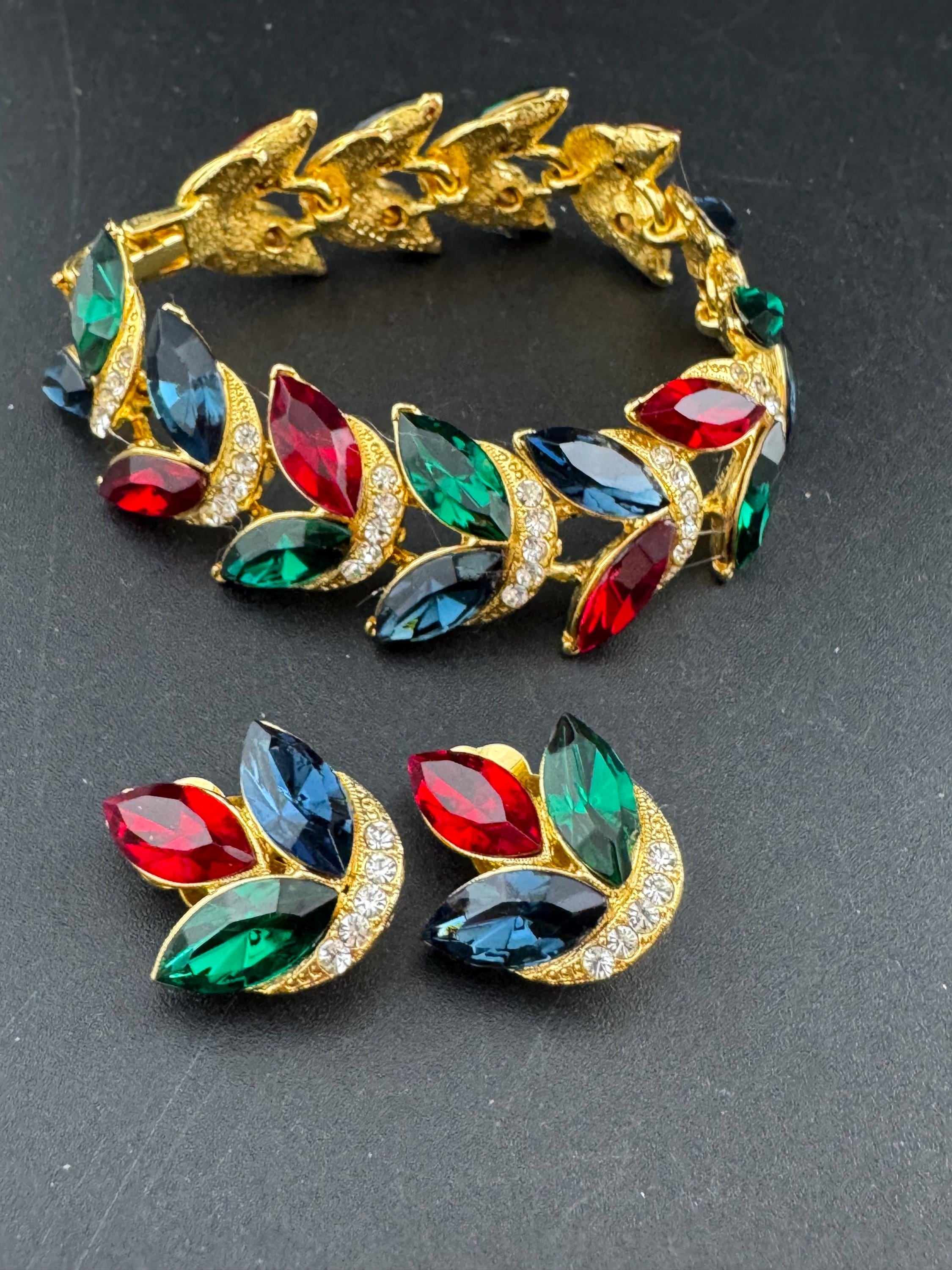 Vintage Swarovski Crystal Jewelry Set: Gold Tone Leaf Bracelet and Clip Earrings