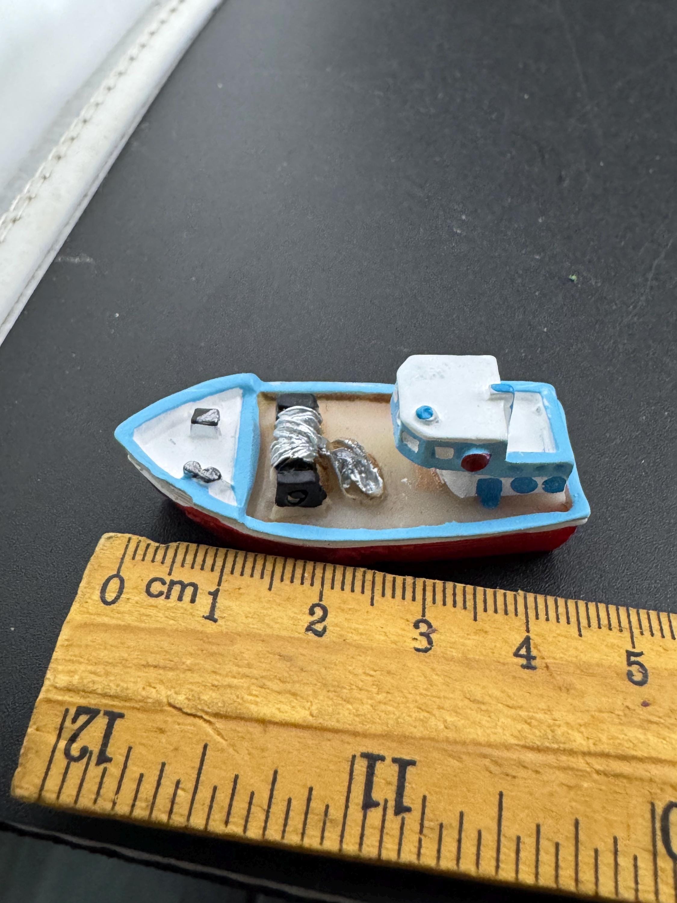 miniature sea fishing boat cake topper decoration, craft scenery 5cm