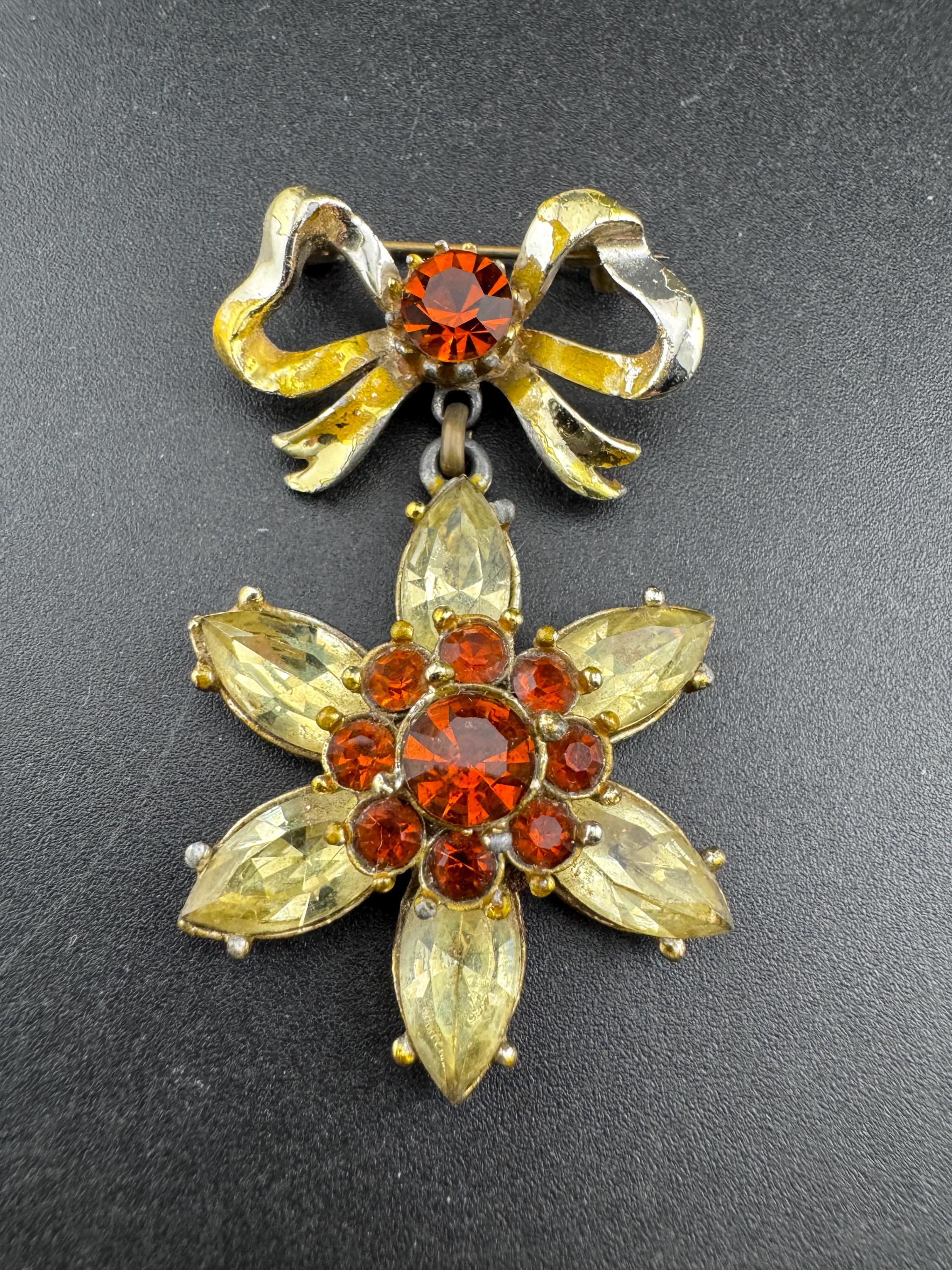 vintage gold brown cognac glass pendant drop star brooch