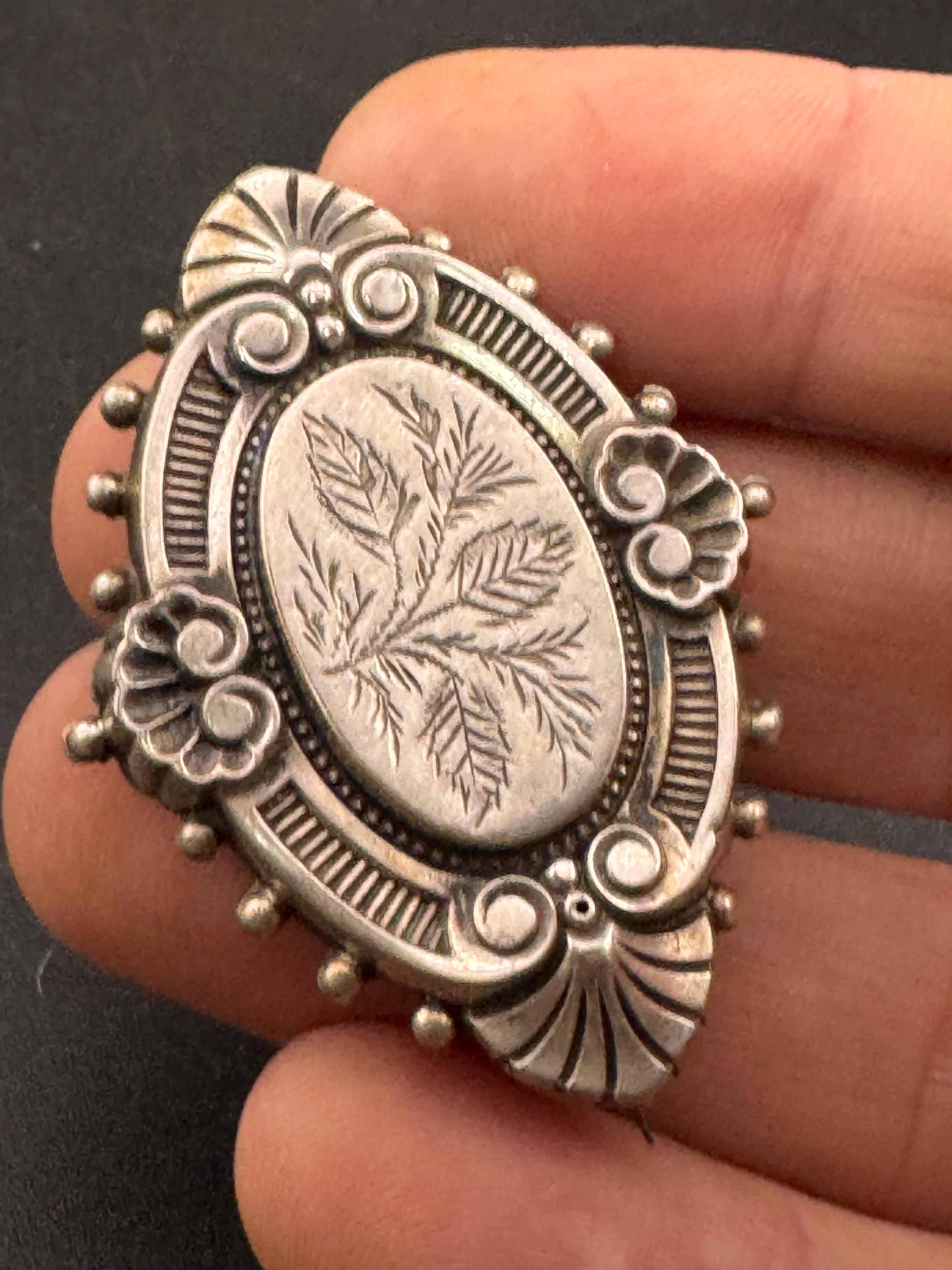 Victorian white metal oval etched mourning brooch,  aesthetic period